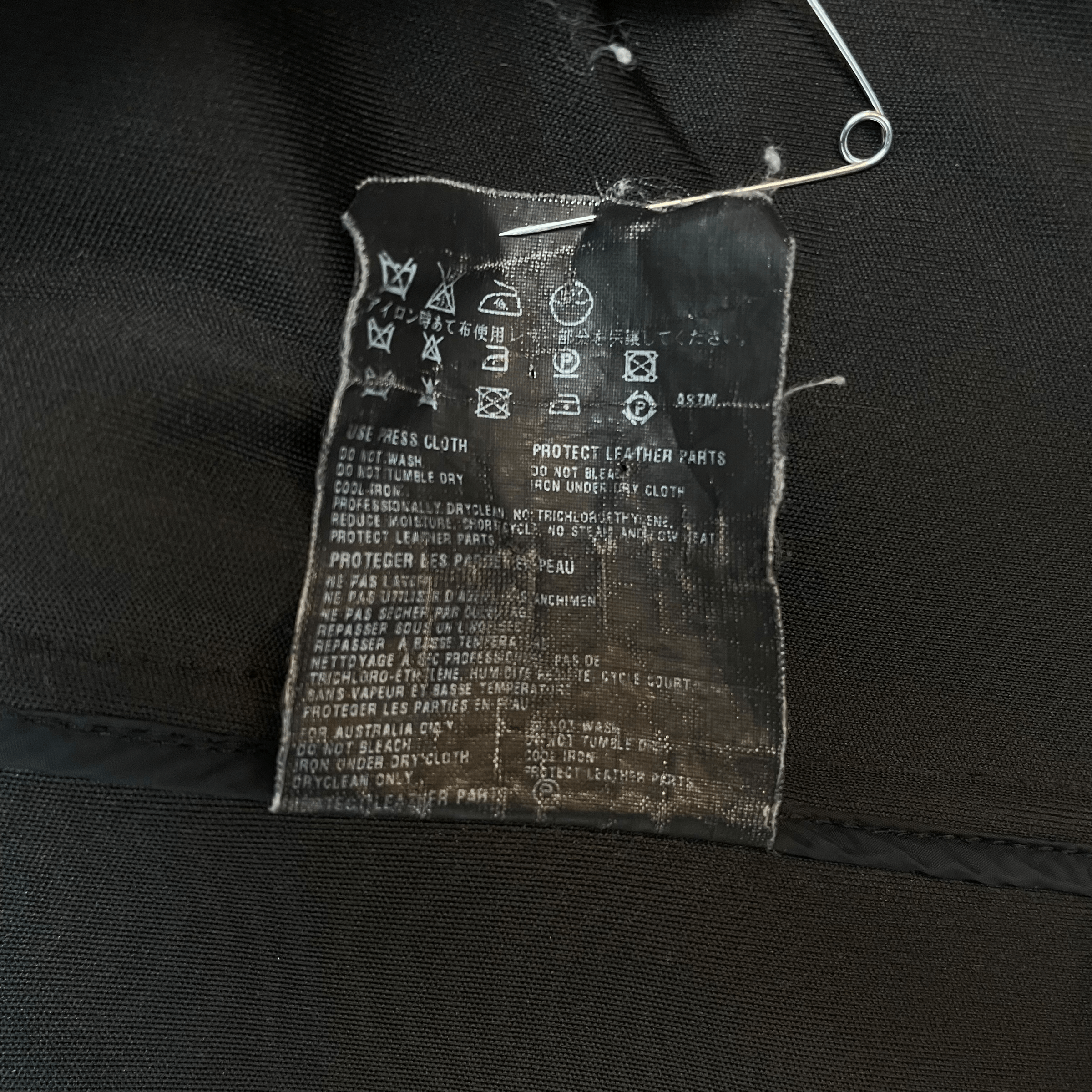Prada Prada 2007 Wool Buckle Clasp Duffle Coat Black (Size L) Size US L / EU 52-54 / 3 - 5 Thumbnail