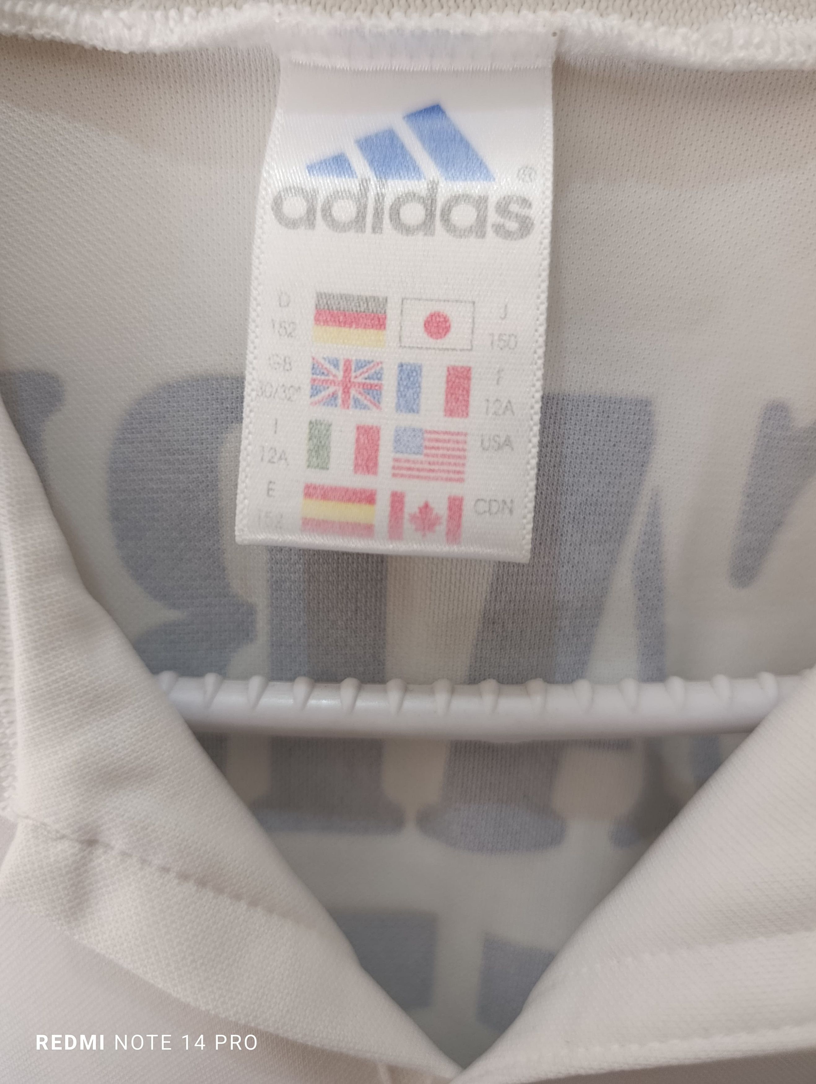 Adidas Real Madrid R.Carlos #3 Shirt Adidas Youth 12-14 / XS Size US XS / EU 42 / 0 - 6 Thumbnail