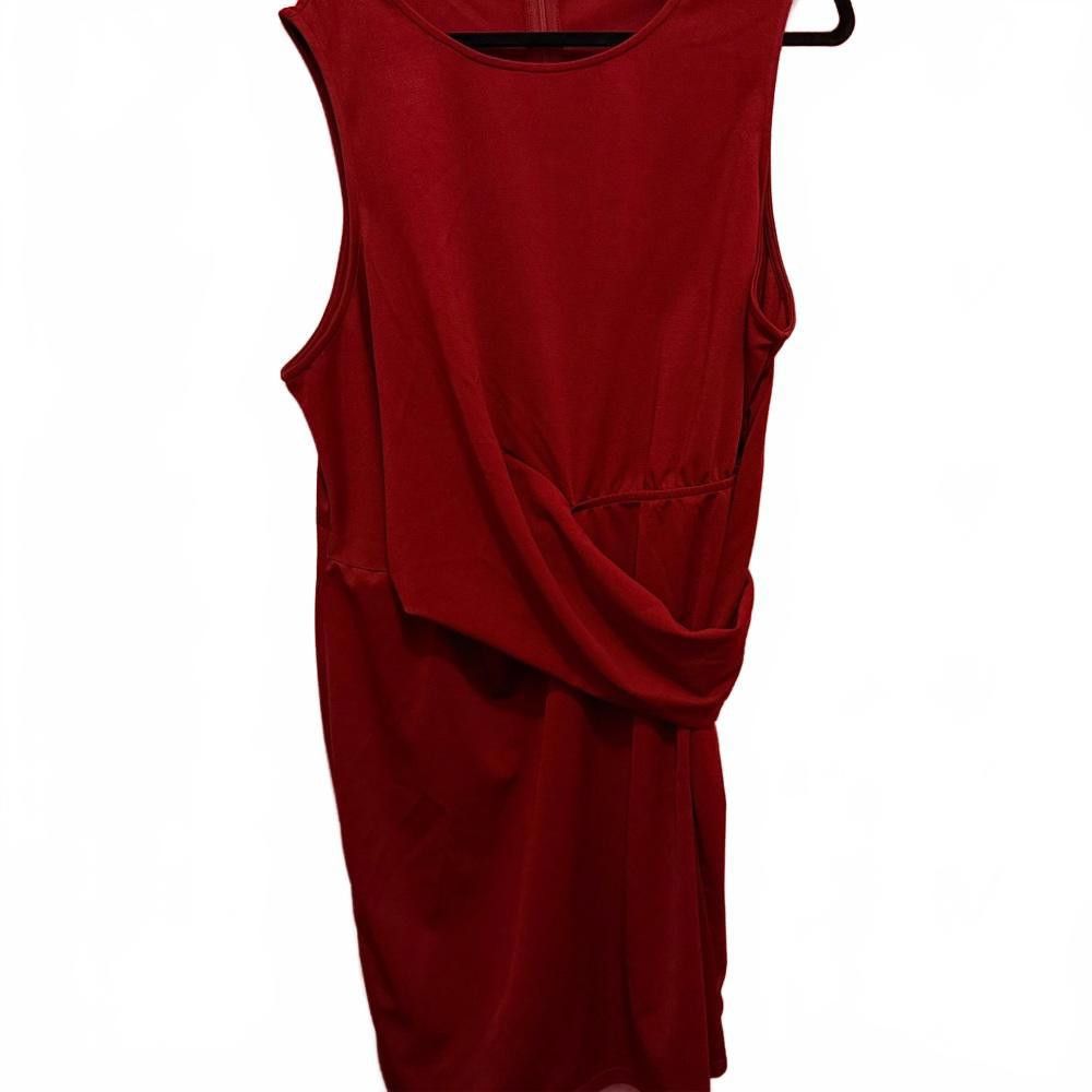Designer Elegant Red Sleeveless Dress Size 4XL / US 24-26 - 1 Thumbnail