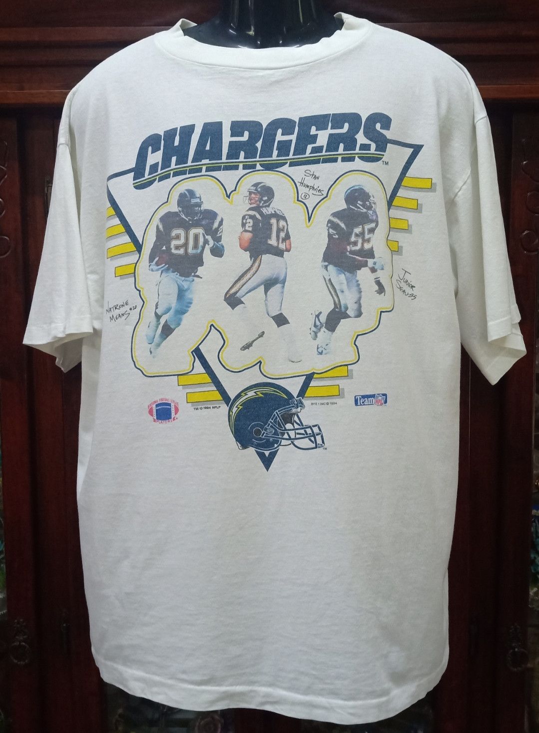 image of Vintage 90's Nfl San Diego Chargers Players T-Shirt in White, Men's (Size XL)