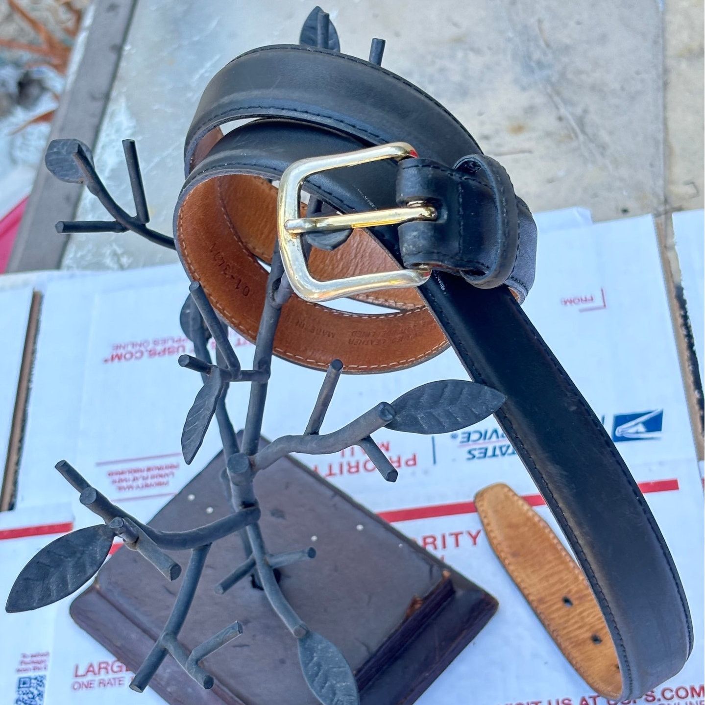 Other Black Men's Leather Belt Size ONE SIZE - 1 Thumbnail