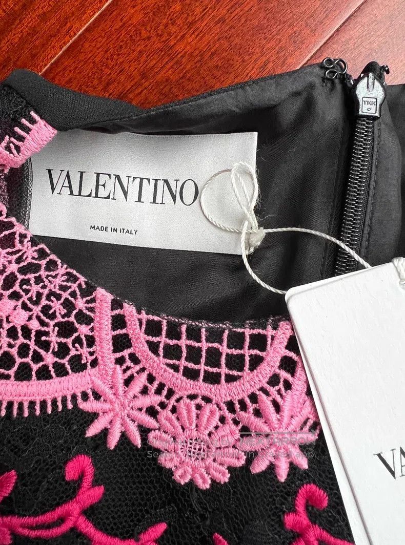 Valentino Valentino Black embroidered dress Size S / US 4 / IT 40 - 5 Thumbnail