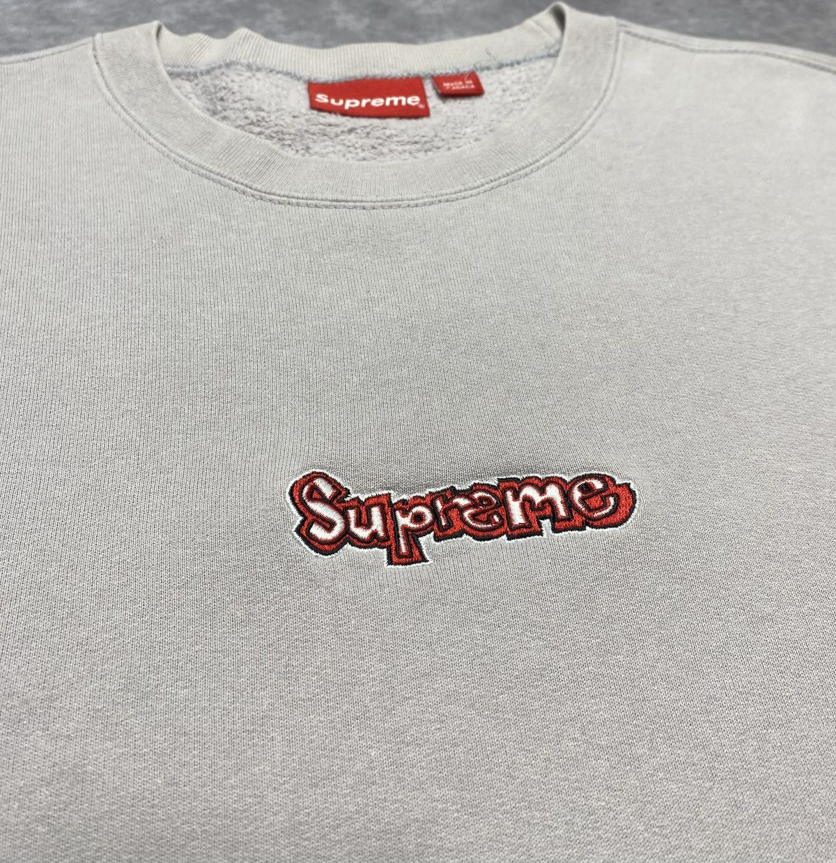 Supreme Supreme Gonz Logo Crewneck Grey (SS21) Size US L / EU 52-54 / 3 - 2 Thumbnail