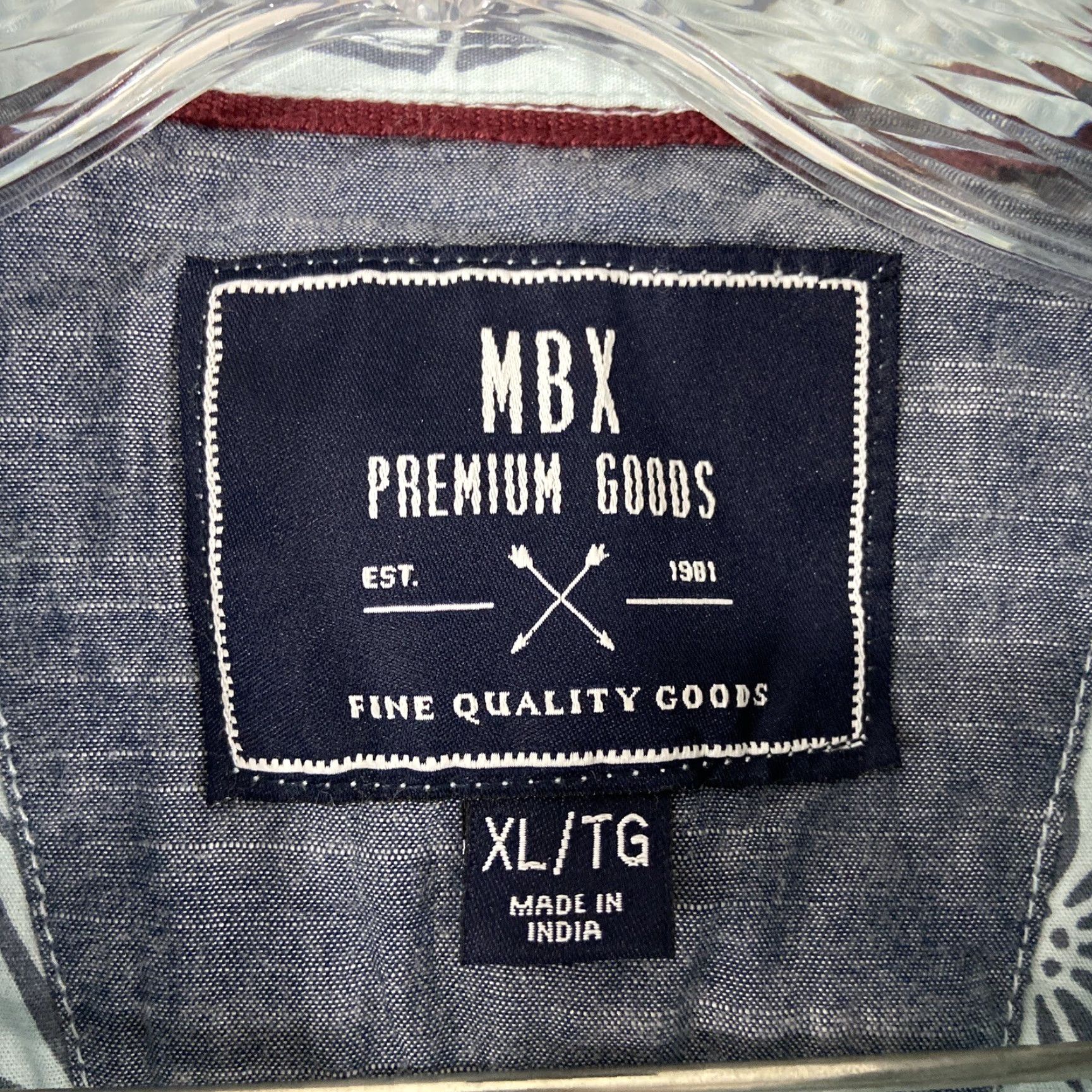 Vintage MBX Premium Goods Button-Up Shirt Men XL Blue Feathers Short Sleeve Size US 36 / EU 52 - 6 Thumbnail