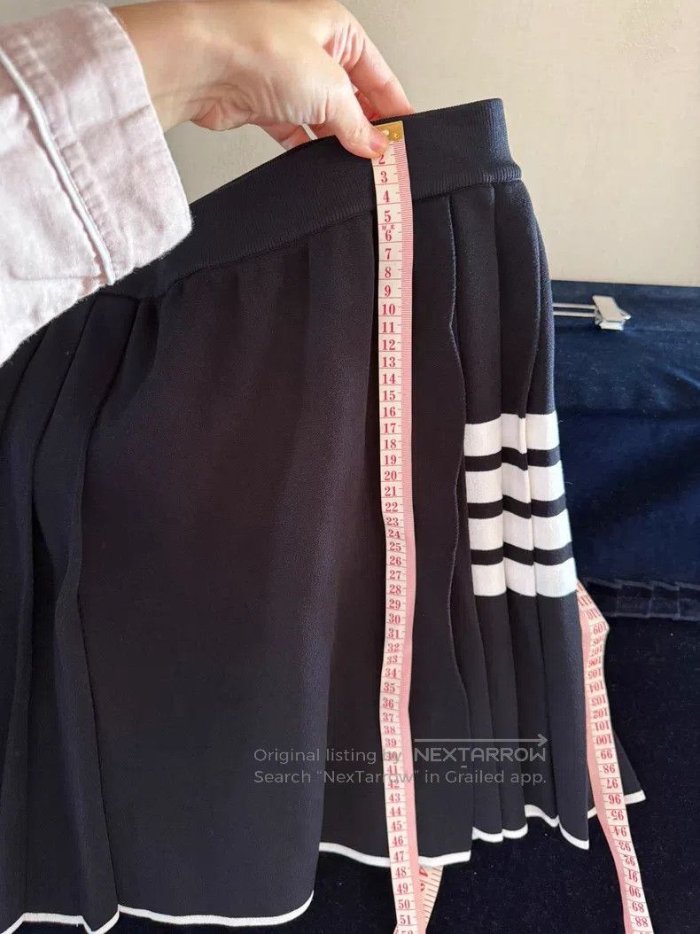 Thom Browne Thom Browne Black pleated skirt Size 27" / US 4 / IT 40 - 2 Thumbnail