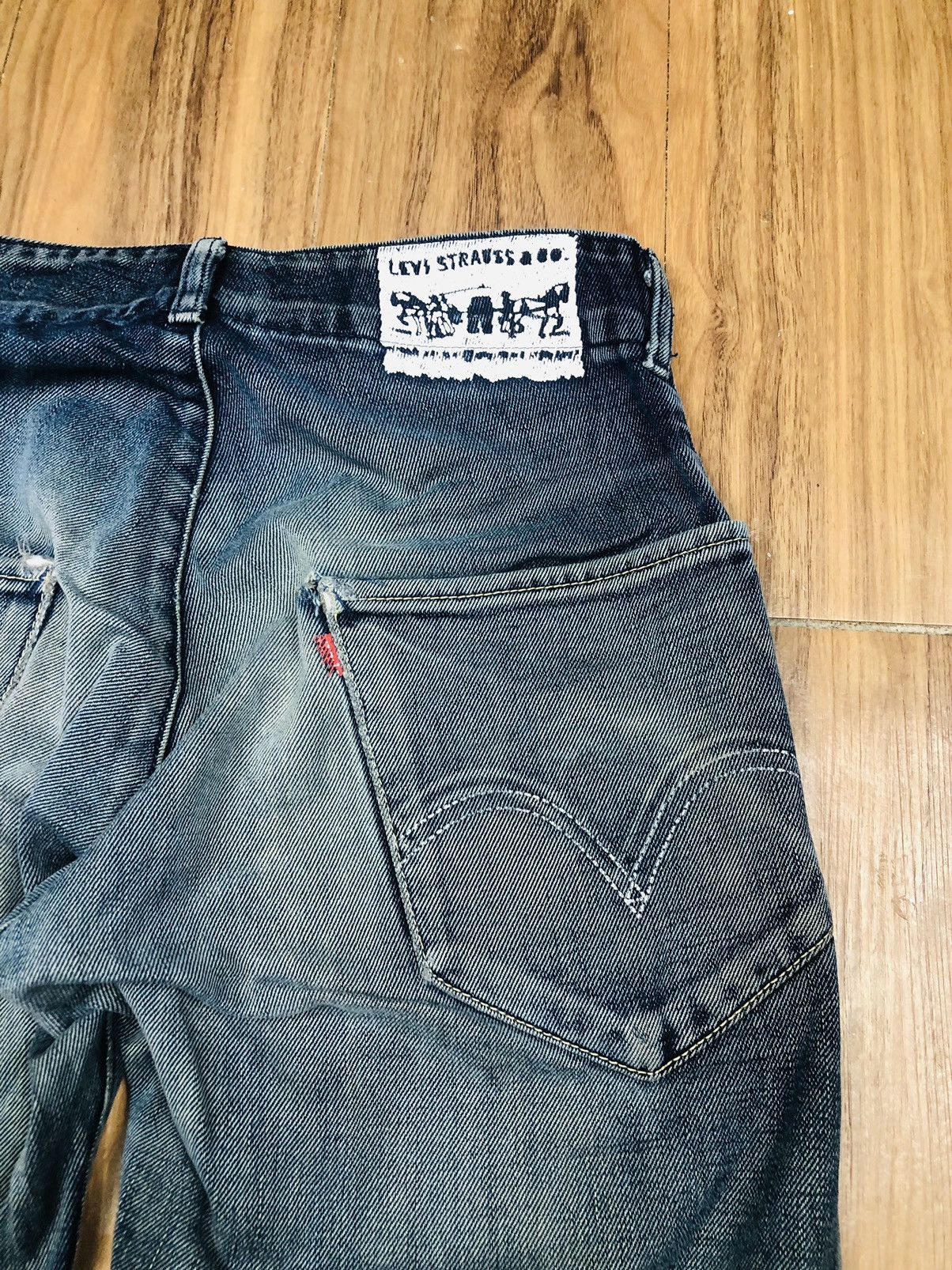 Levi's Levis Distressed Jeans (34) Size US 30 / EU 46 - 14 Thumbnail