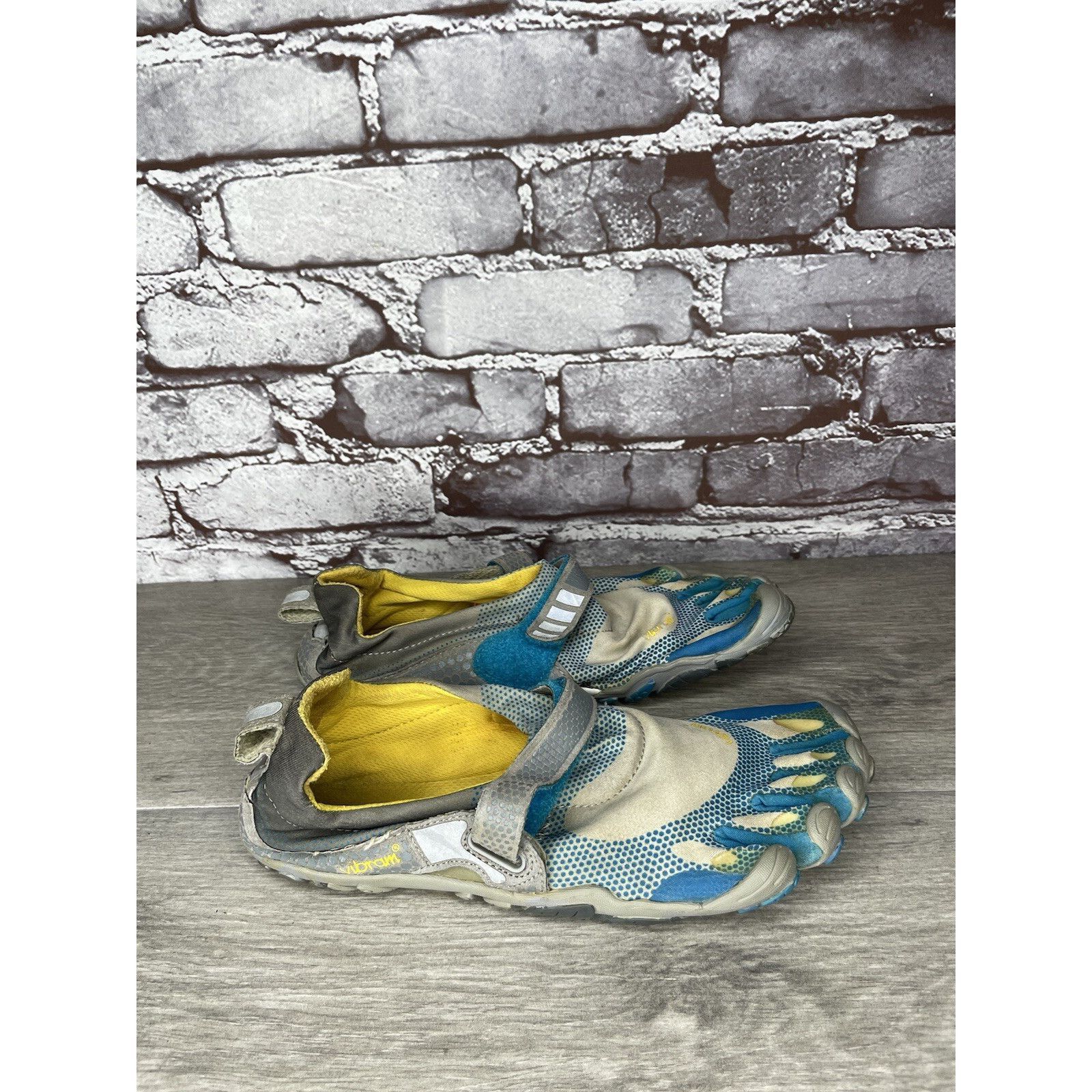 Vibram VIBRAM FiveFingers Gray Blue Textile Barefoot Running Shoes Size US 7.5 / IT 37.5 - 14 Thumbnail