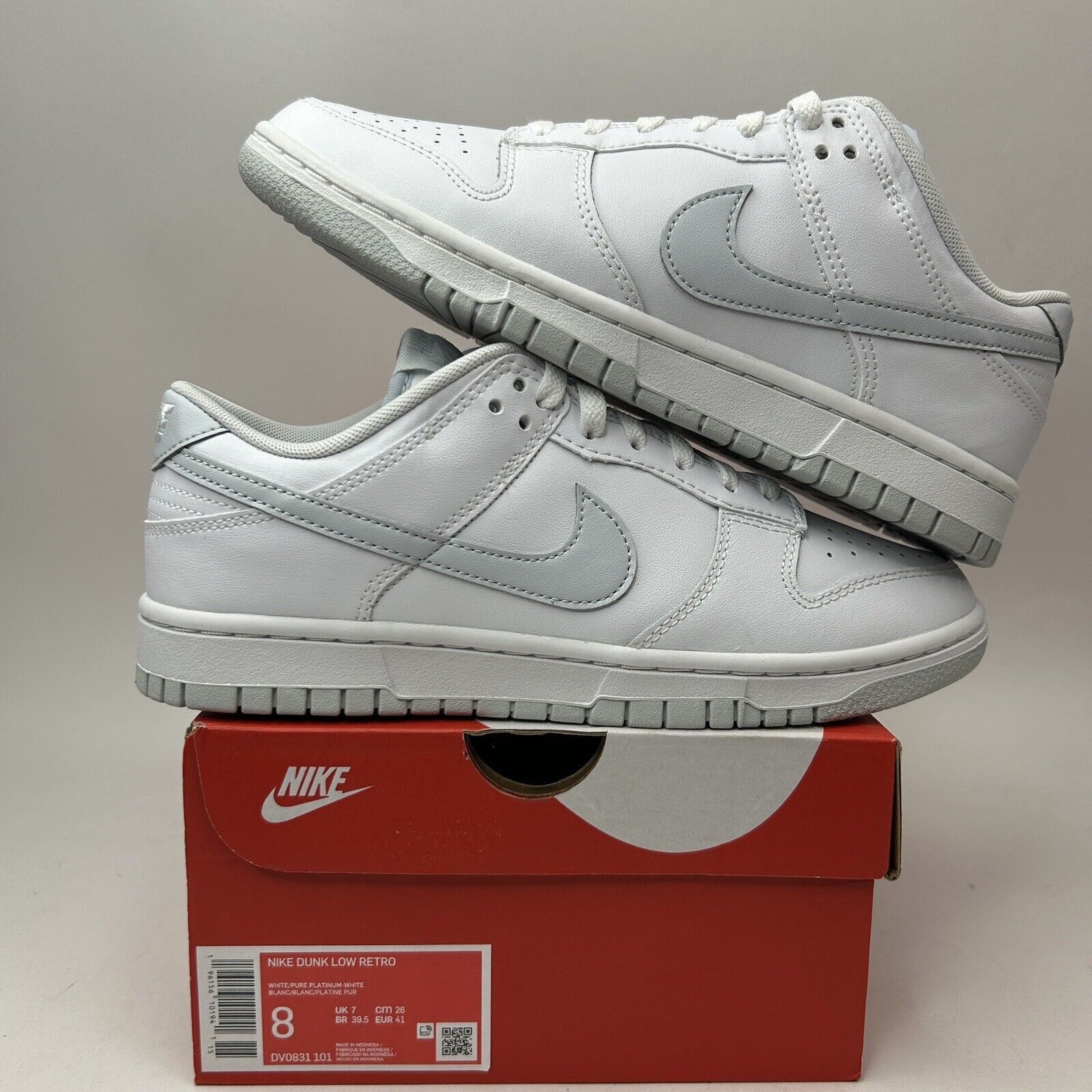 Nike Nike Dunk Low Retro “White Pure Platinum” 2023 Size US 8 / EU 41 - 1 Thumbnail