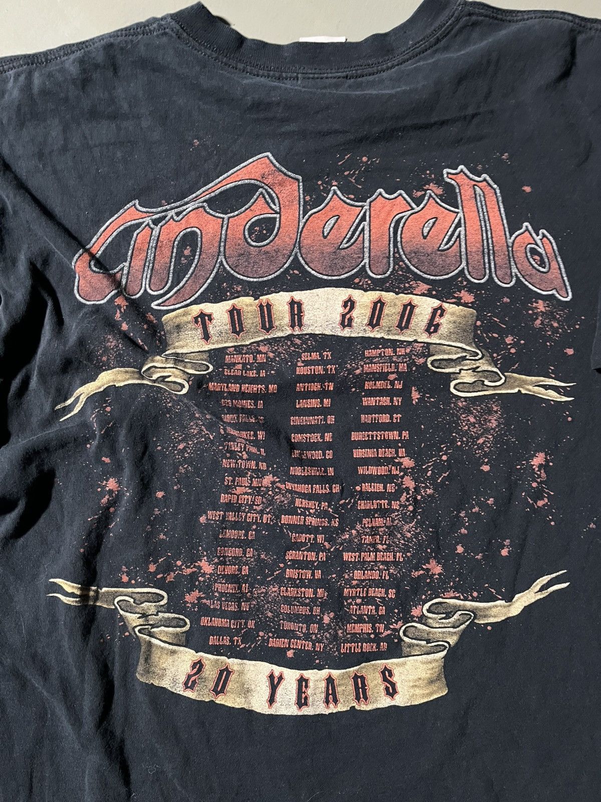 Other 2006 Cinderella “20 years” tour t-shirt Size US L / EU 52-54 / 3 - 5 Thumbnail