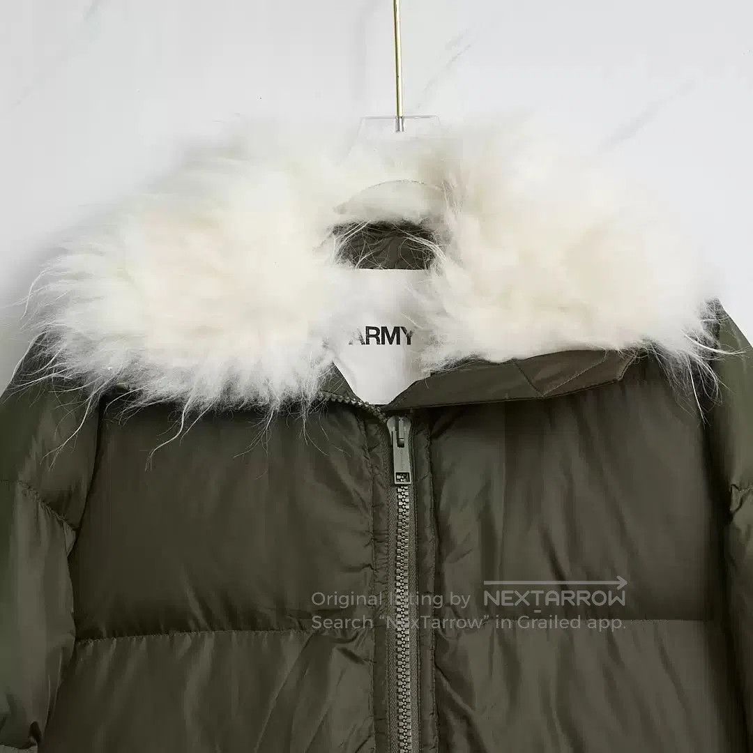 Yves Salomon Yves Salomon Women's Fur Collar Puffer. Size M / US 6-8 / IT 42-44 - 2 Thumbnail