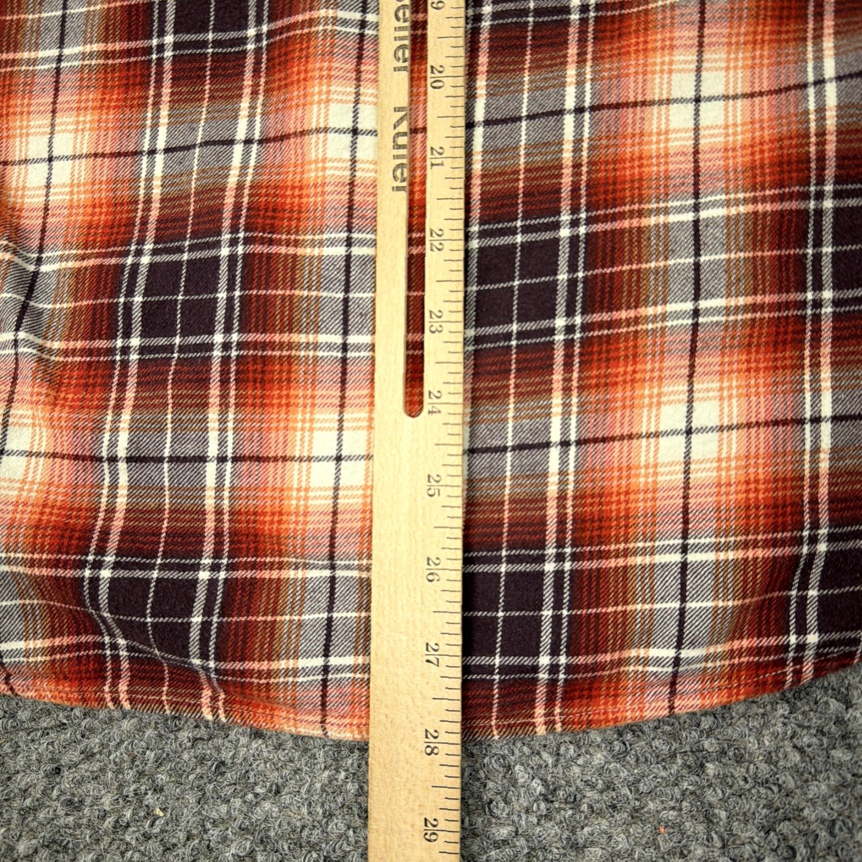 Uniqlo Uniqlo Shirt Mens Medium Orange Plaid Flannel Long Sleeve Button Down Casual Size US M / EU 48-50 / 2 - 6 Thumbnail