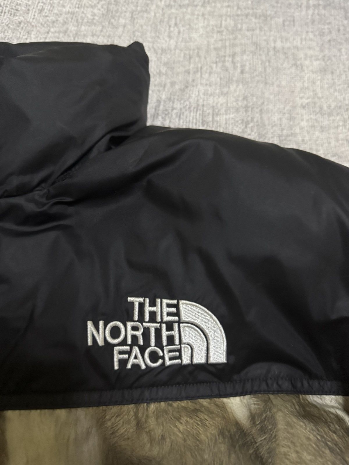 Supreme × The North Face Supreme tnf North face Fur print nuptse jacket Size US L / EU 52-54 / 3 - 4 Thumbnail