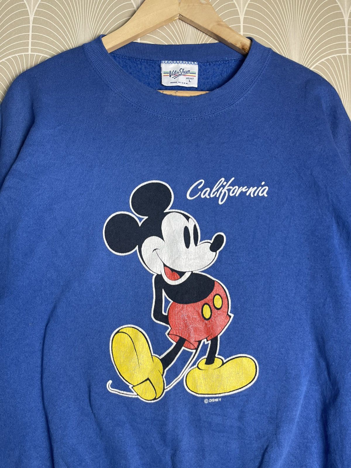 Disney × Mickey Mouse × Velva Sheen VINTAGE 80s MICKEY CALIFORNIA CREWNECK Size US L / EU 52-54 / 3 - 6 Thumbnail