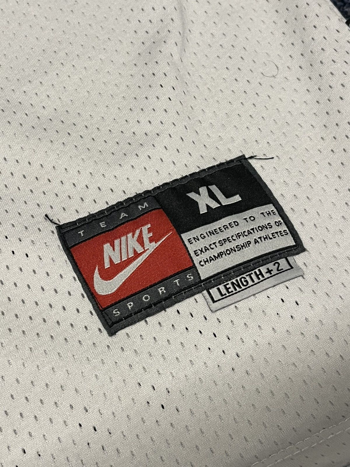 NBA × Nike × Vintage Authentic Michael Jordan Vintage Nike Chicago Bulls Jersey Size US XL / EU 56 / 4 - 5 Thumbnail