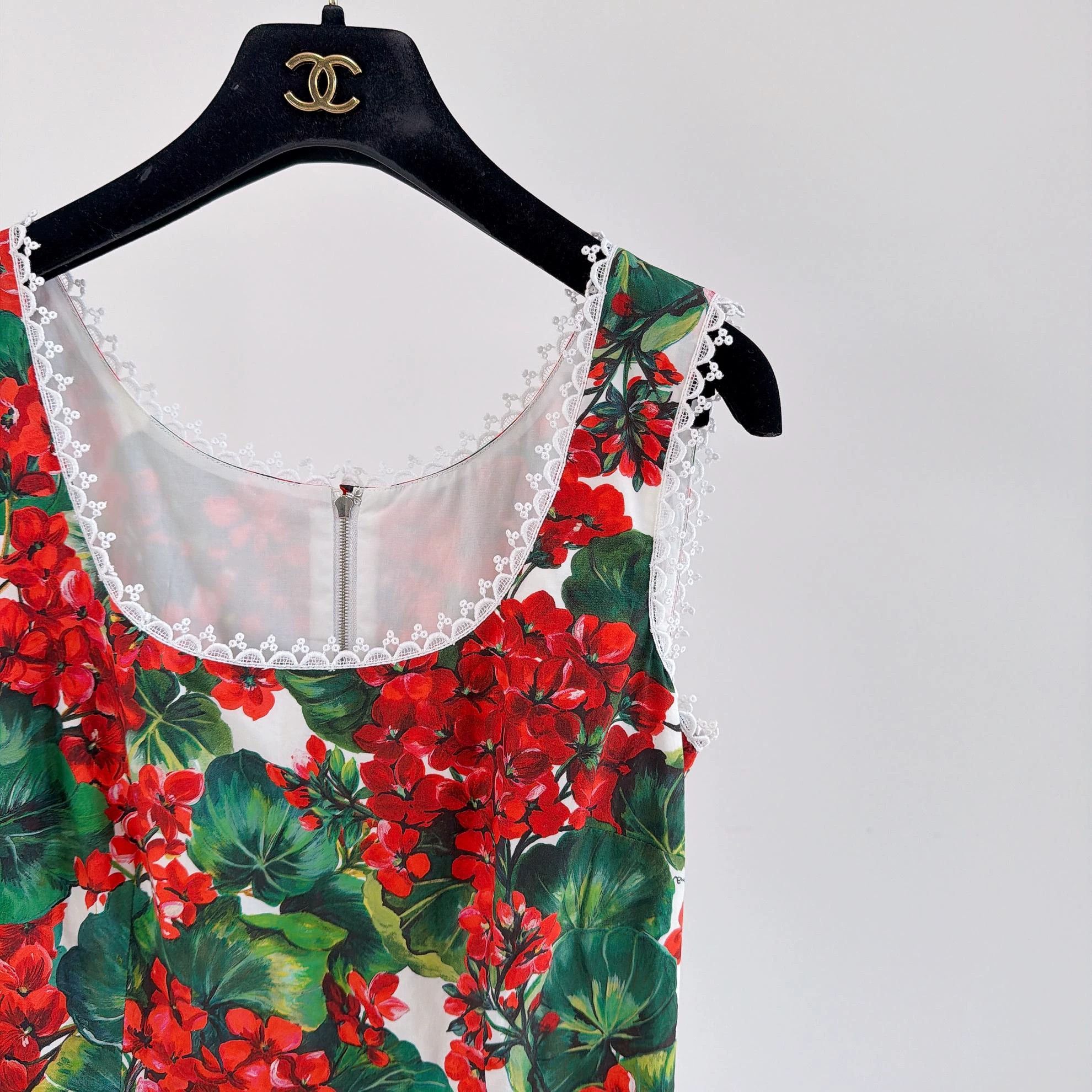 Dolce & Gabbana Dolce&Gabbana Red Floral Dress 40 Size S / US 4 / IT 40 - 4 Thumbnail