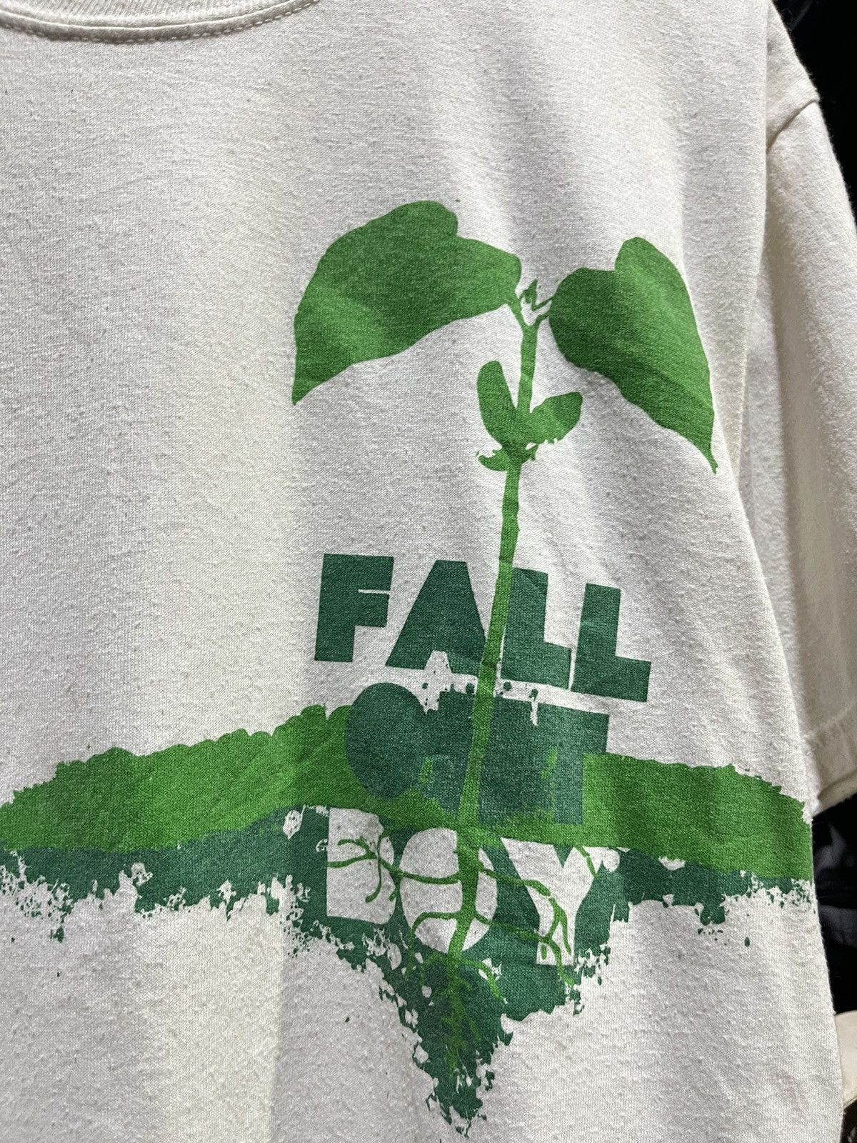 Band Tees Fall Out Boy Emo Pop Punk Band Tee 00s Size US M / EU 48-50 / 2 - 2 Thumbnail