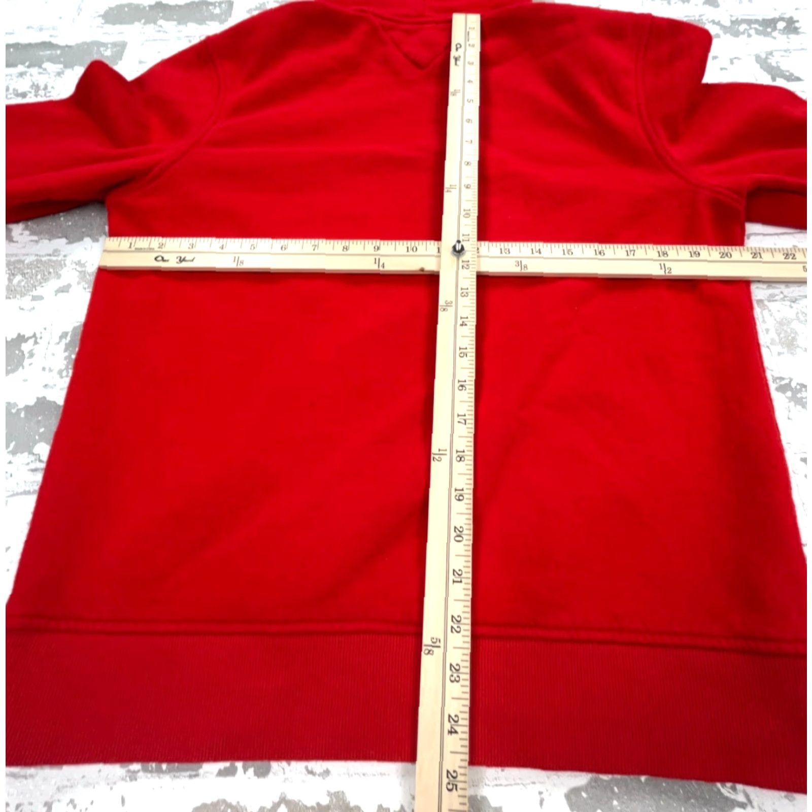 Tommy Hilfiger VINTAGE Tommy Hilfiger Hoodie Men Medium Red Sweatshirt Sweater Spell Out VTG Y2K Size US M / EU 48-50 / 2 - 6 Thumbnail