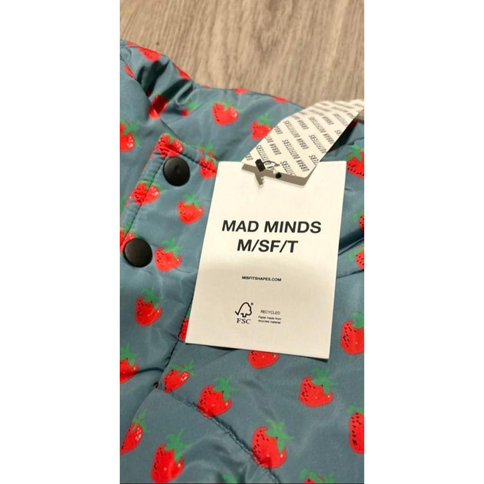 Misfits × Msftsrep Misfit Shapes MSFT Strawberry Print MWT Puffer Jacket $180 Size M / US 6-8 / IT 42-44 - 8 Thumbnail