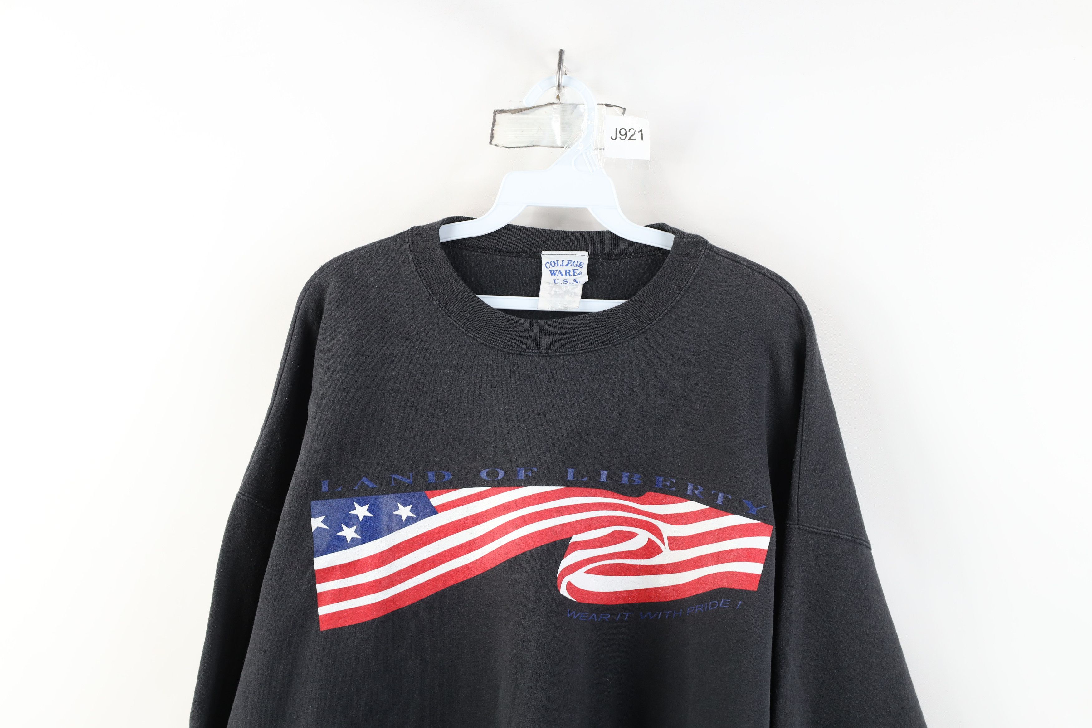 Vintage Vintage 90s Liberty USA Flag Crewneck Sweatshirt Black Size US XXL / EU 58 / 5 - 2 Thumbnail