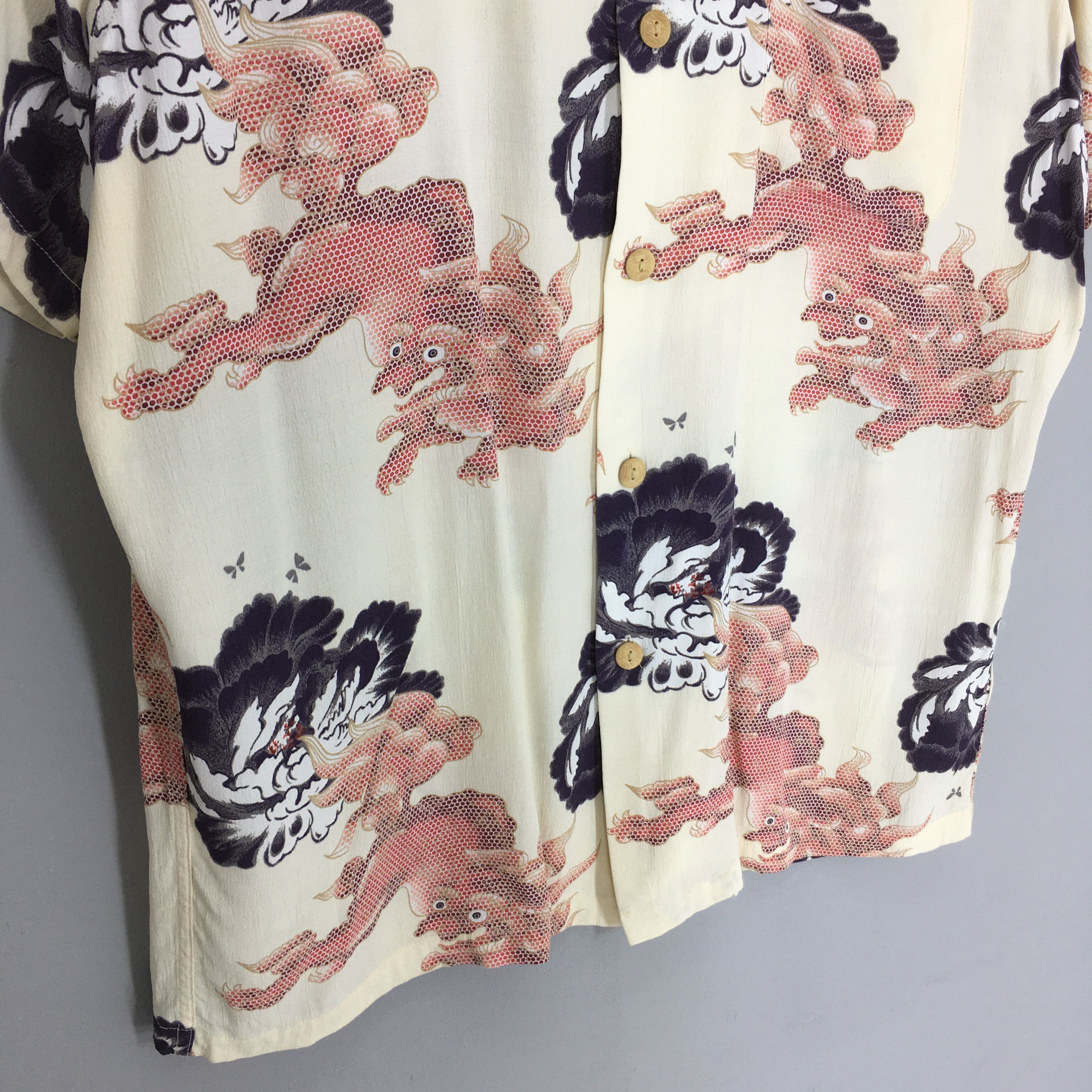 Japanese Brand Vintage 90s Hawaiian Japanese Thunder God Raijin Rayon Shirt Size US L / EU 52-54 / 3 - 4 Thumbnail
