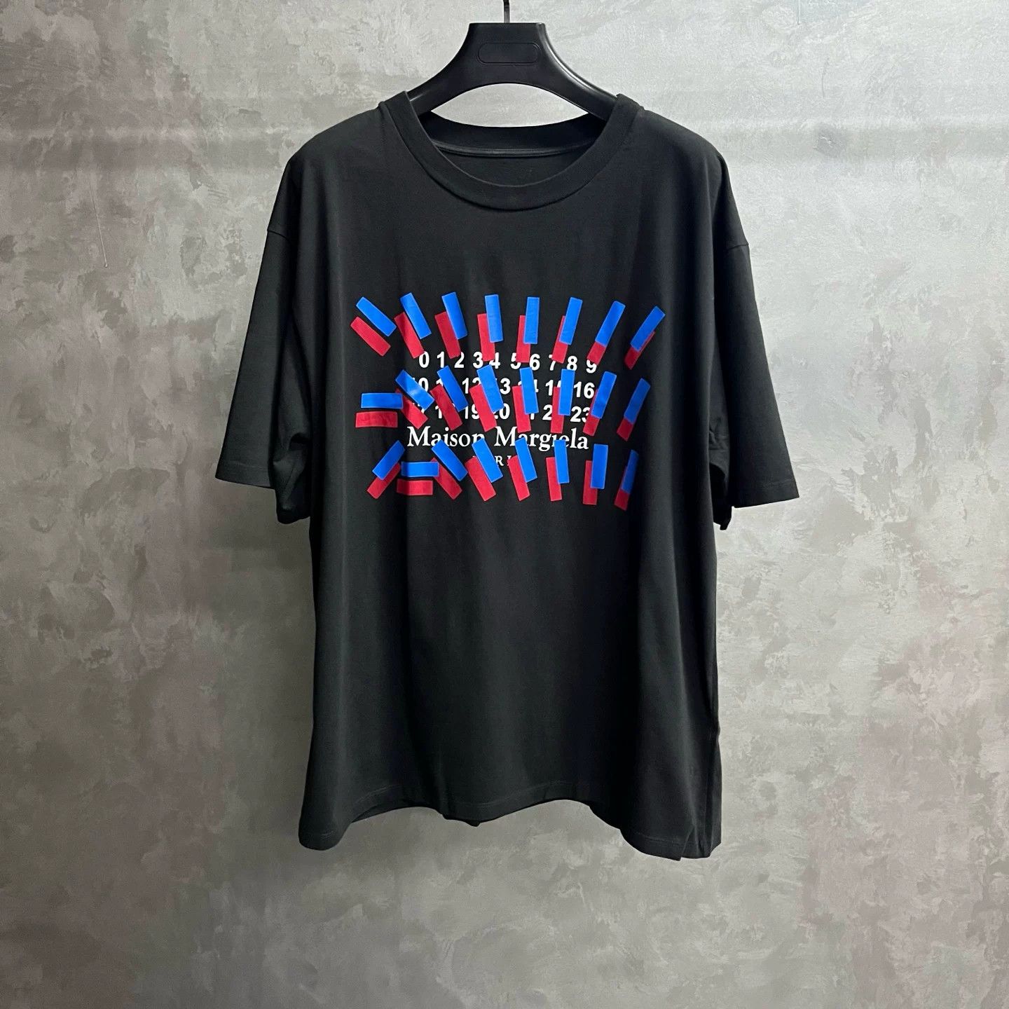 Maison Margiela Maison Margiela Retro Printed Black Hoodie 50 Men Size US XL / EU 56 / 4 - 1 Thumbnail