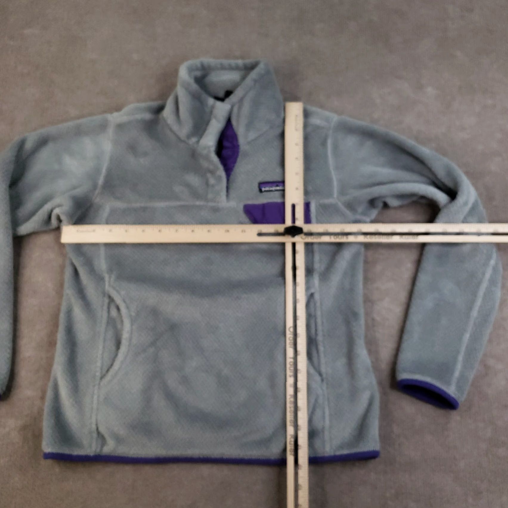 Patagonia Patagonia Snap-T Sweater Womens Small Gray Purple Pullover Fleece Pockets 25442 Size S / US 4 / IT 40 - 2 Thumbnail