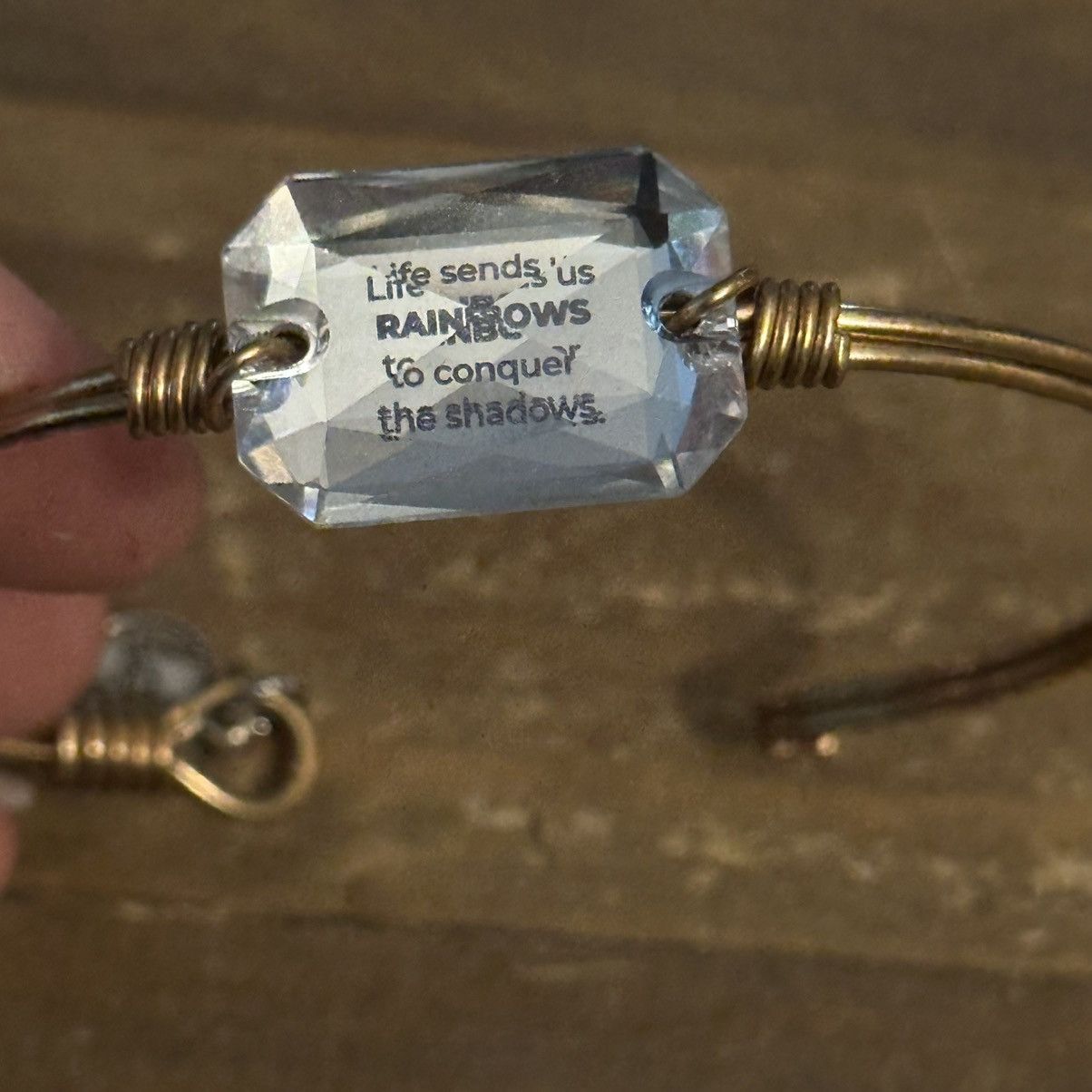 Other Luca + Danni Life sends us rainbows crystal bangle bracelet Size ONE SIZE - 4 Thumbnail