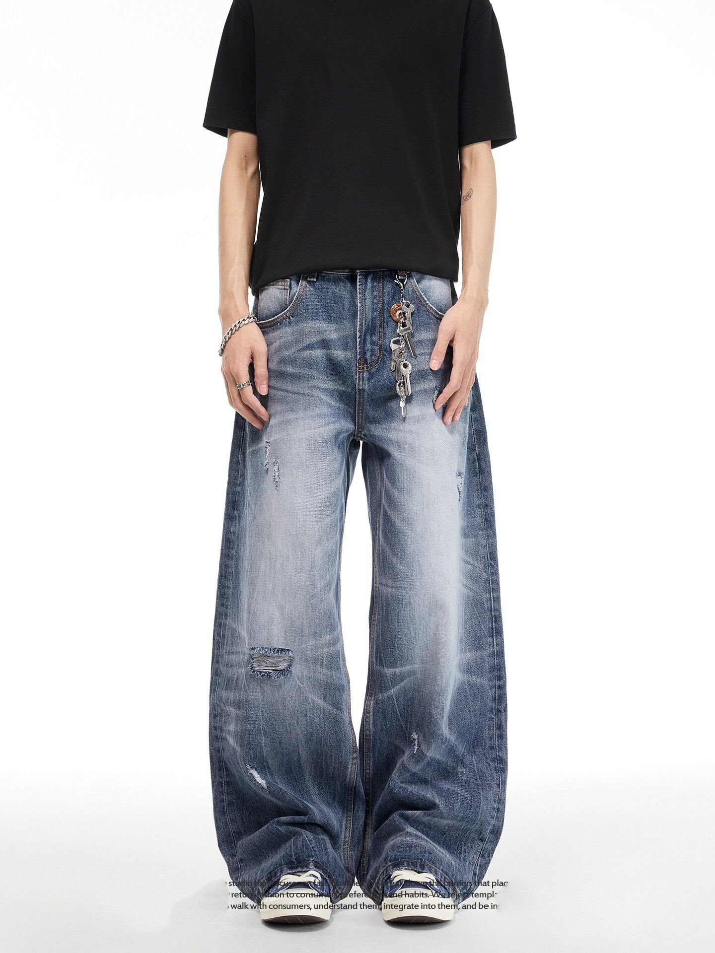 Vintage Retro Straight Distressed Washed Denim Jeans with Whiskering Size US 32 / EU 48 - 1 Thumbnail