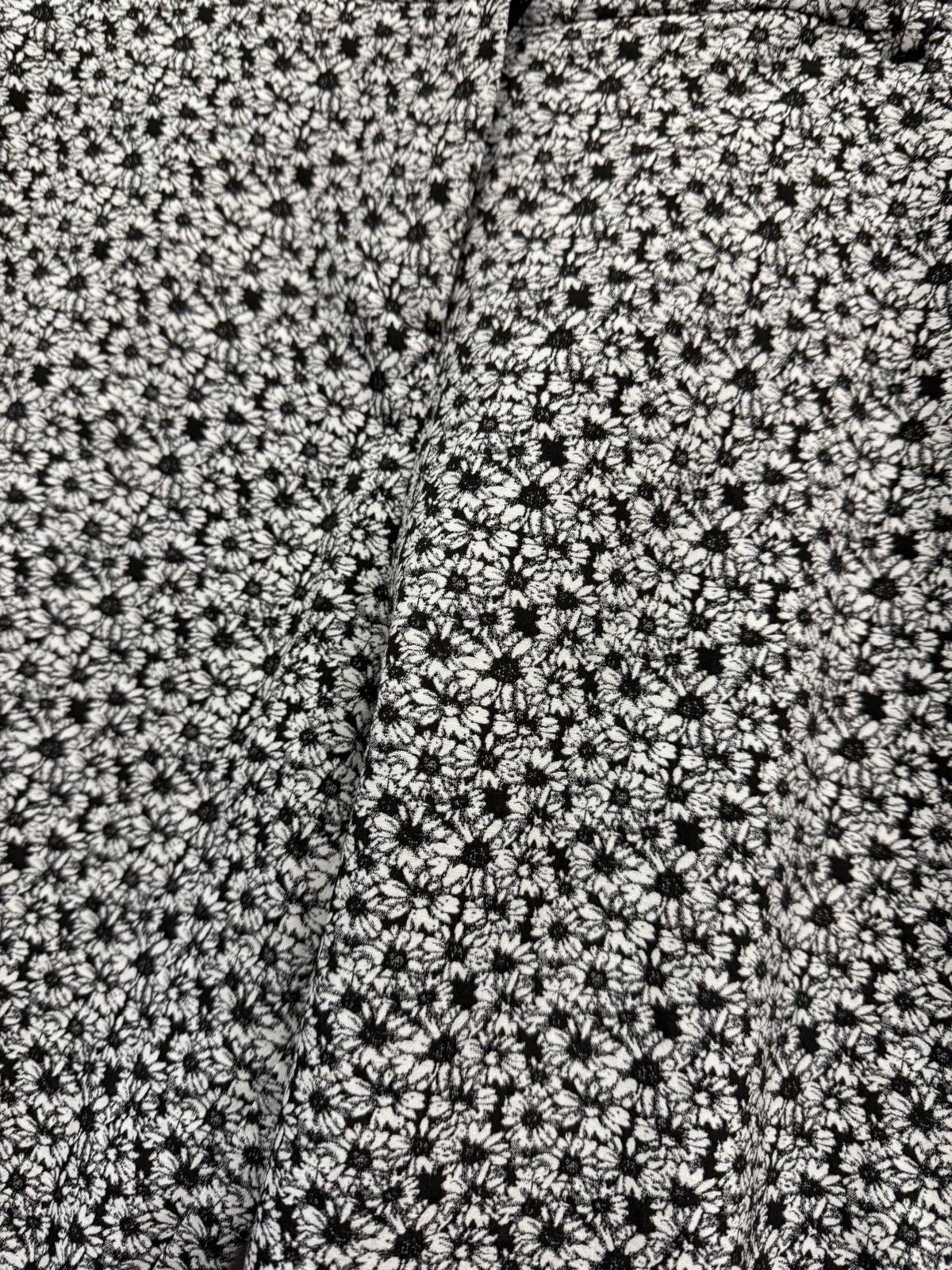 Other Miss Selfridge Black and White Floral Print Trousers UK 12 / Size 30" / US 8 / IT 44 - 3 Thumbnail