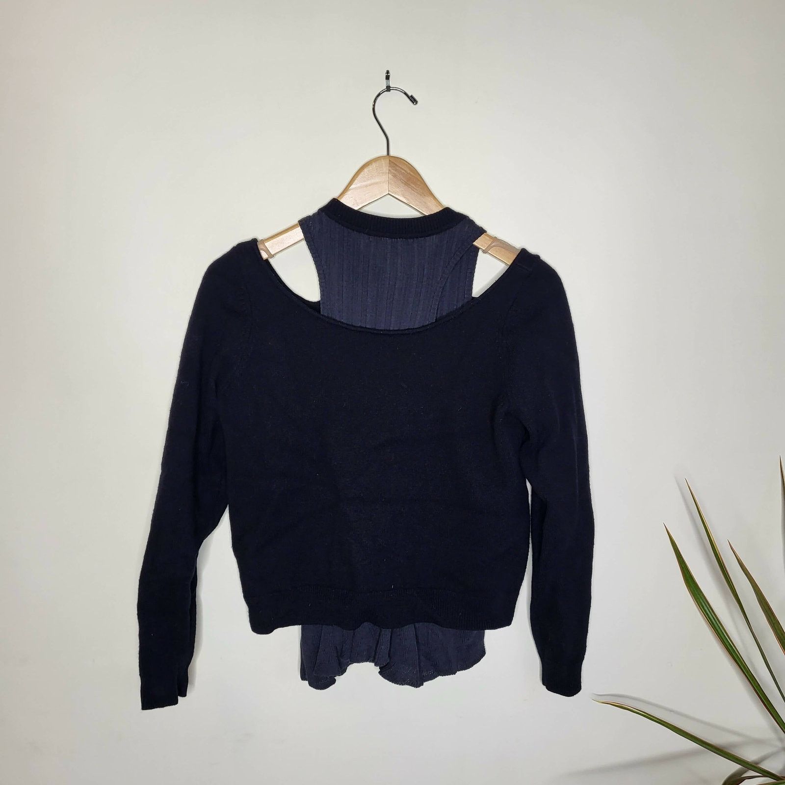 Derek Lam 10 Crosby Derek Lam 10 Crosby Long Sleeve Shoulder Cut-Out Ruffle Hem Size S / US 4 / IT 40 - 4 Thumbnail