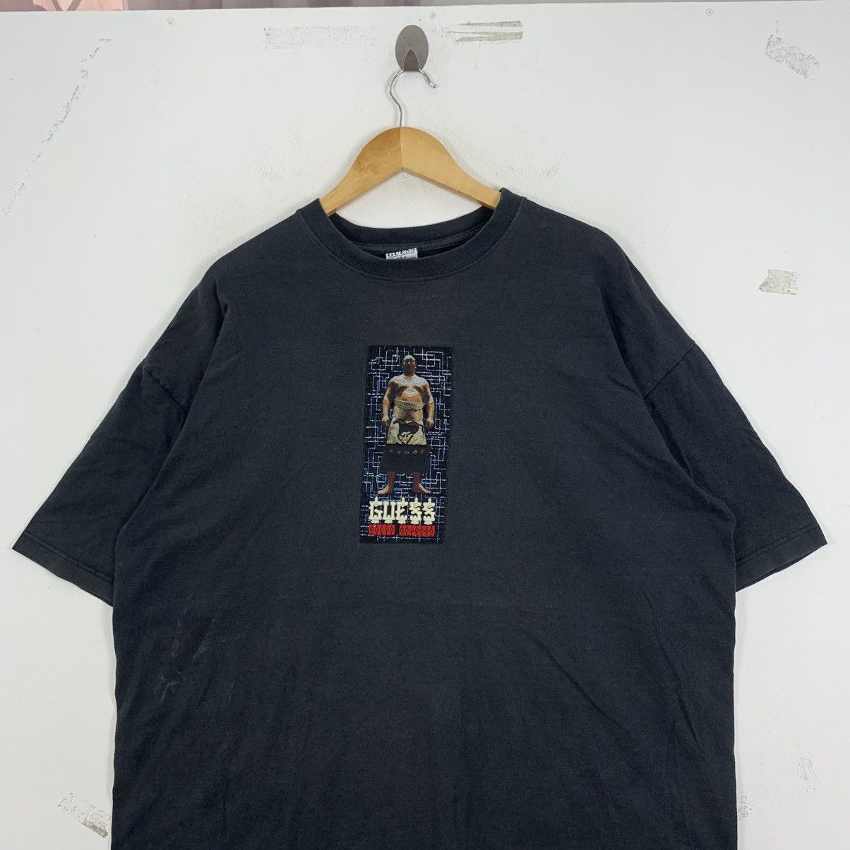 Guess Vintage 90s GUESS USA SUMO Jeans Company Short Sleeve Tshirt Size US XXL / EU 58 / 5 - 3 Thumbnail