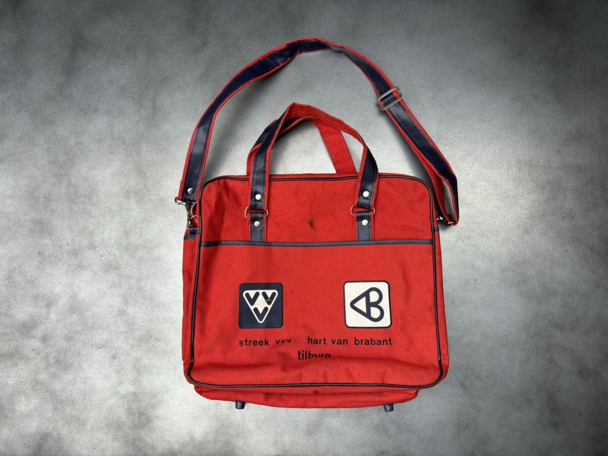 Vintage 1970s Vintage Messenger Bag Tilburg Netherlands Tourism VVV Size ONE SIZE - 16 Thumbnail