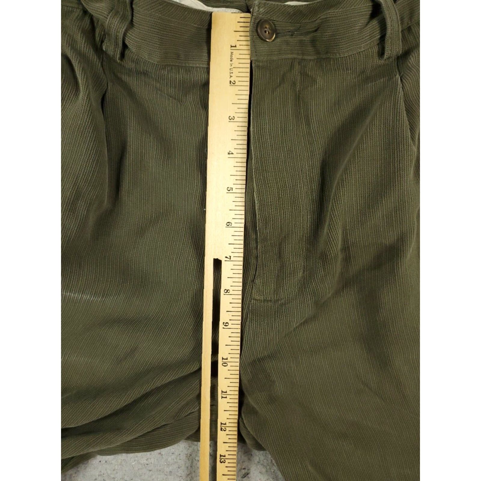 Tommy Bahama VINTAGE Tommy Bahama Pants Mens Regular Size 35 Green Silk Pleated Chino Trousers Size US 35 - 5 Thumbnail