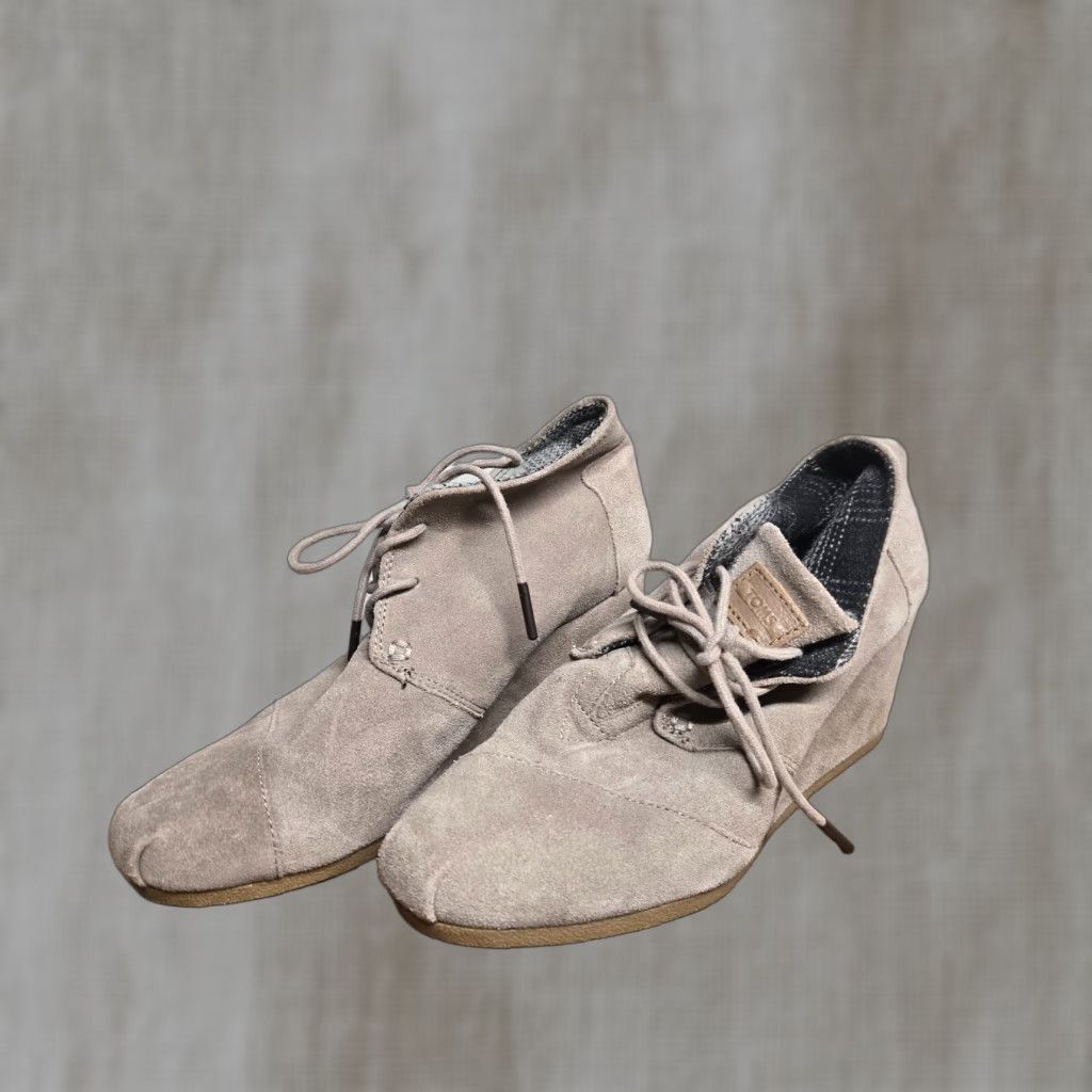 Toms TOMS Boots Womens 7.5 Desert Bootie Wedge Brown Suede Lace Up Ankle Top 300115 Size M / US 6-8 / IT 42-44 - 1 Thumbnail