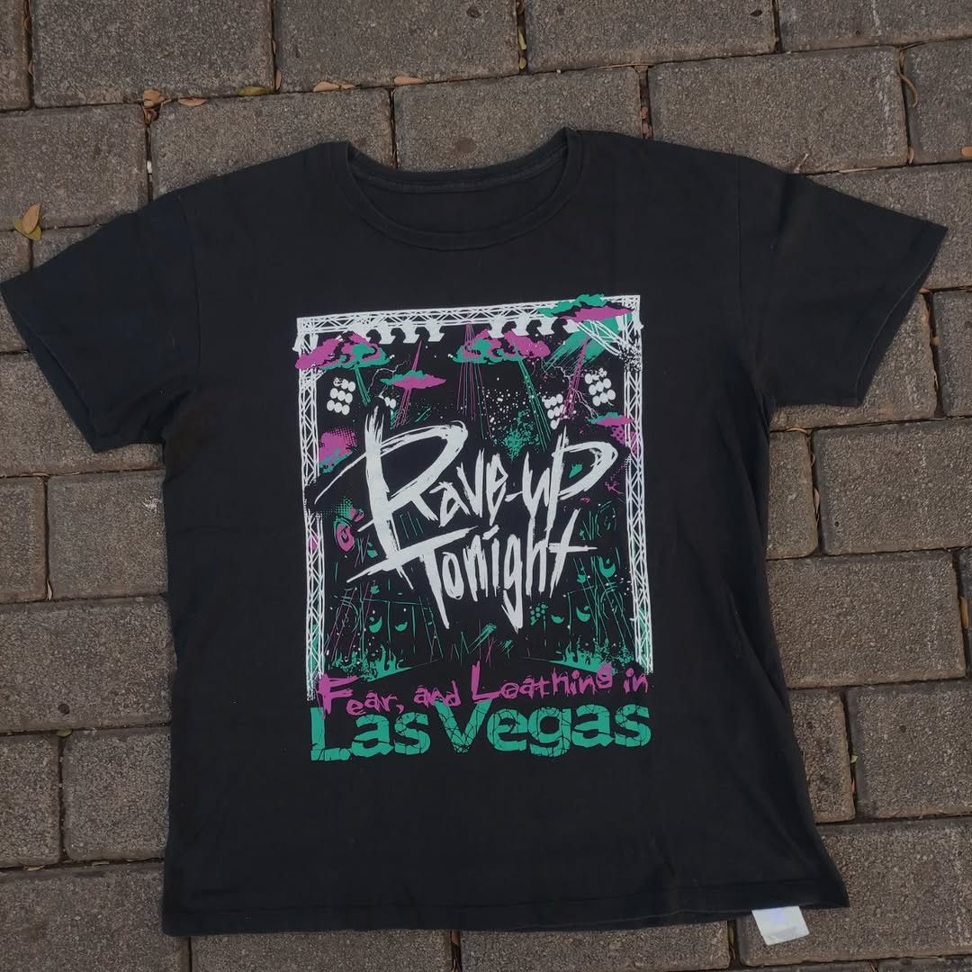 Band Tees Fear and Loathing in Las Vegas Tour 2014 Tee Size US M / EU 48-50 / 2 - 2 Thumbnail