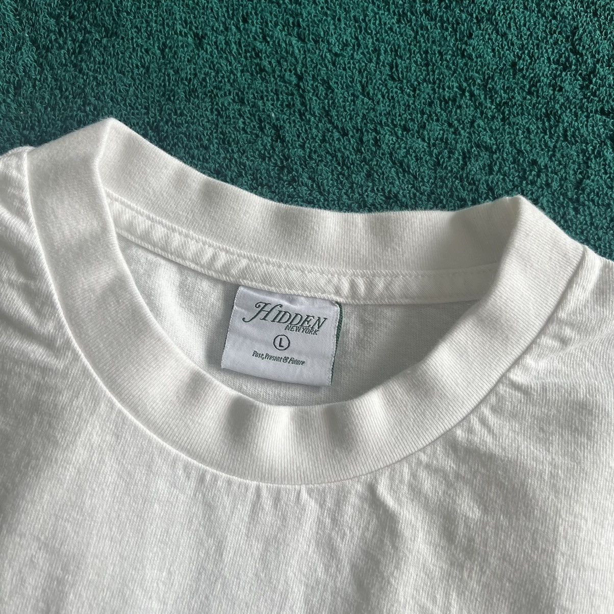HIDDEN Hidden NY PPF Garage Japan Tee White Green Large Size US L / EU 52-54 / 3 - 3 Thumbnail