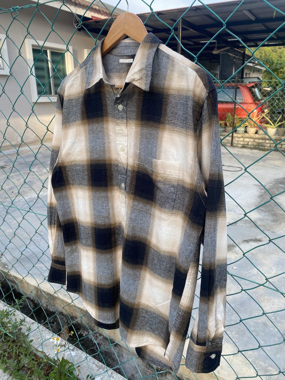GU GU shadow plaid long sleeve shirts Size US M / EU 48-50 / 2 - 5 Thumbnail