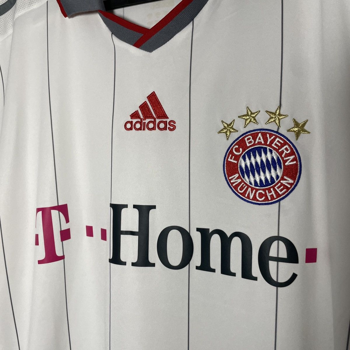 Adidas Adidas Bayern Munich 2009-10 Third Kit Soccer Football Size US XL / EU 56 / 4 - 3 Thumbnail