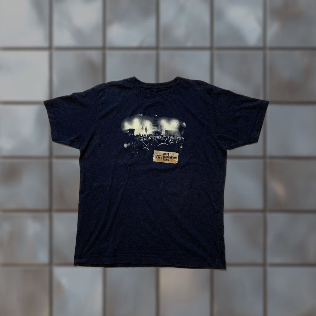 Vintage VINTAGE Dave Matthews Band 2009 European Summer Tour Concert Rock Band Merch T-Shirt LG Blue Mens Shirt (Adult Large) Size US L / EU 52-54 / 3 - 1 Thumbnail