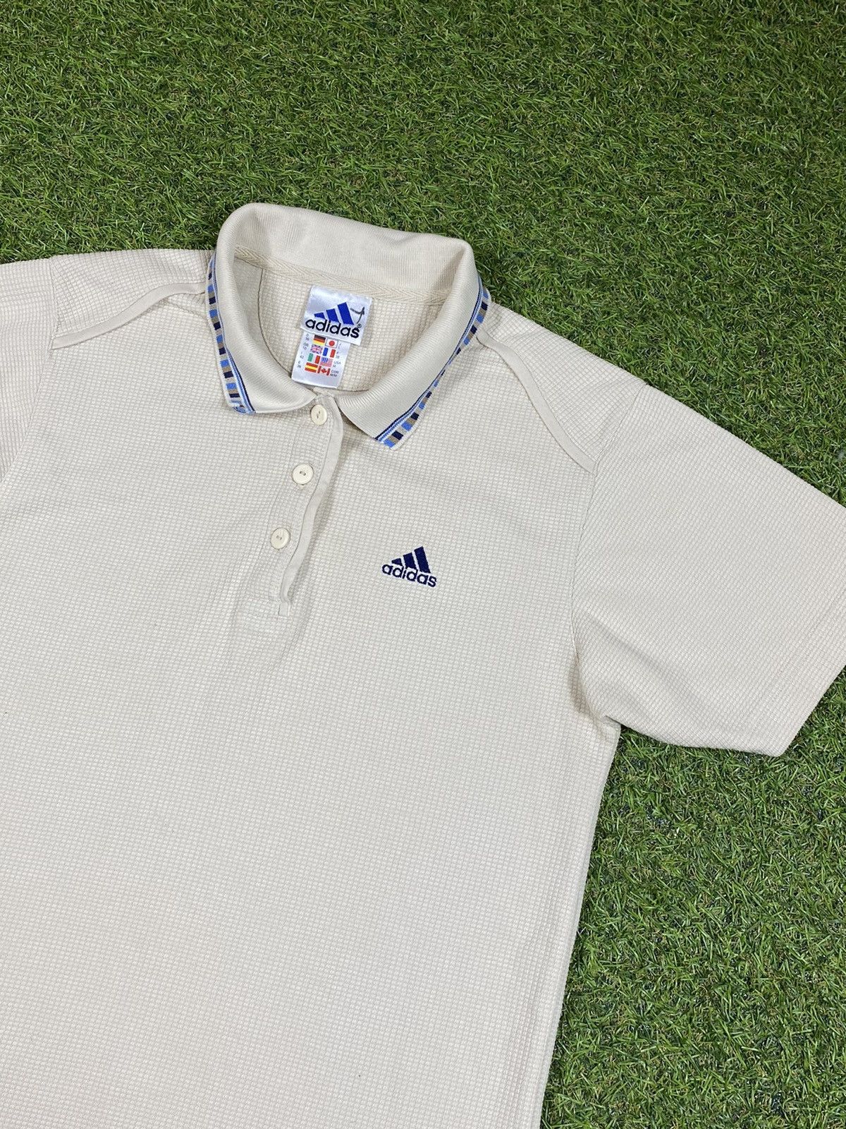 Japanese Brand Vintage 90s Adidas polo small logo streetwear style size M Size US M / EU 48-50 / 2 - 1 Thumbnail