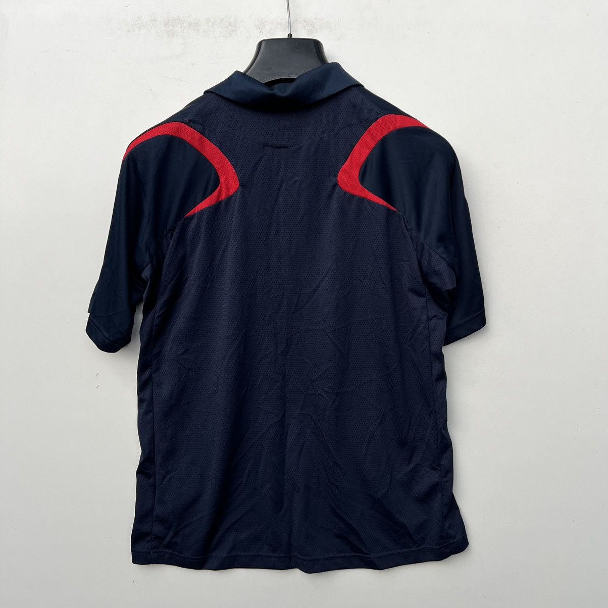 Umbro ENGLAND 2003 SOCCER JERSEY FOOTBALL SHIRT UMBRO Size US M / EU 48-50 / 2 - 8 Thumbnail