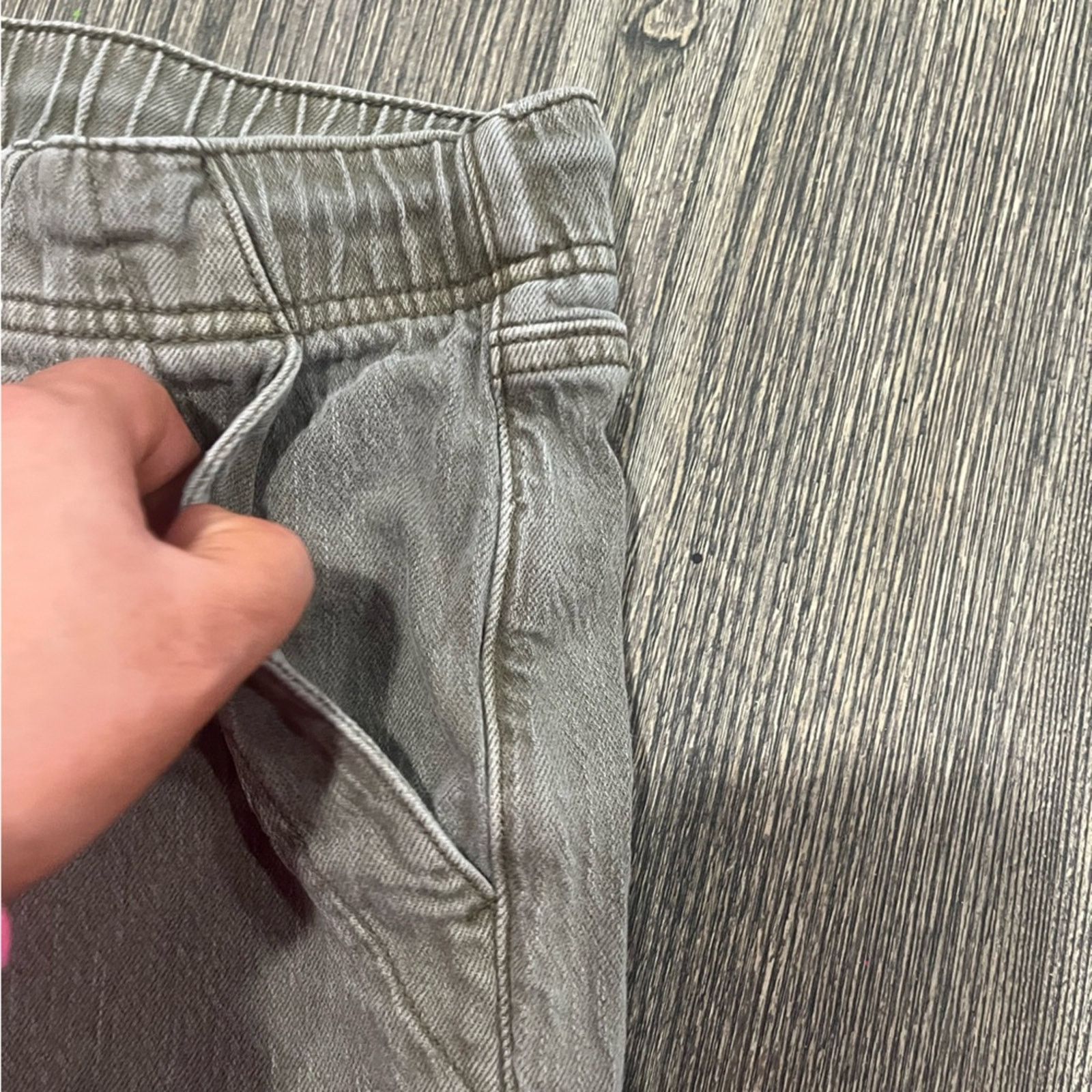 American Eagle Outfitters American Eagle Tomgirl Shorts Stretch Denim Green Size 4 Size 27" / US 4 / IT 40 - 2 Thumbnail