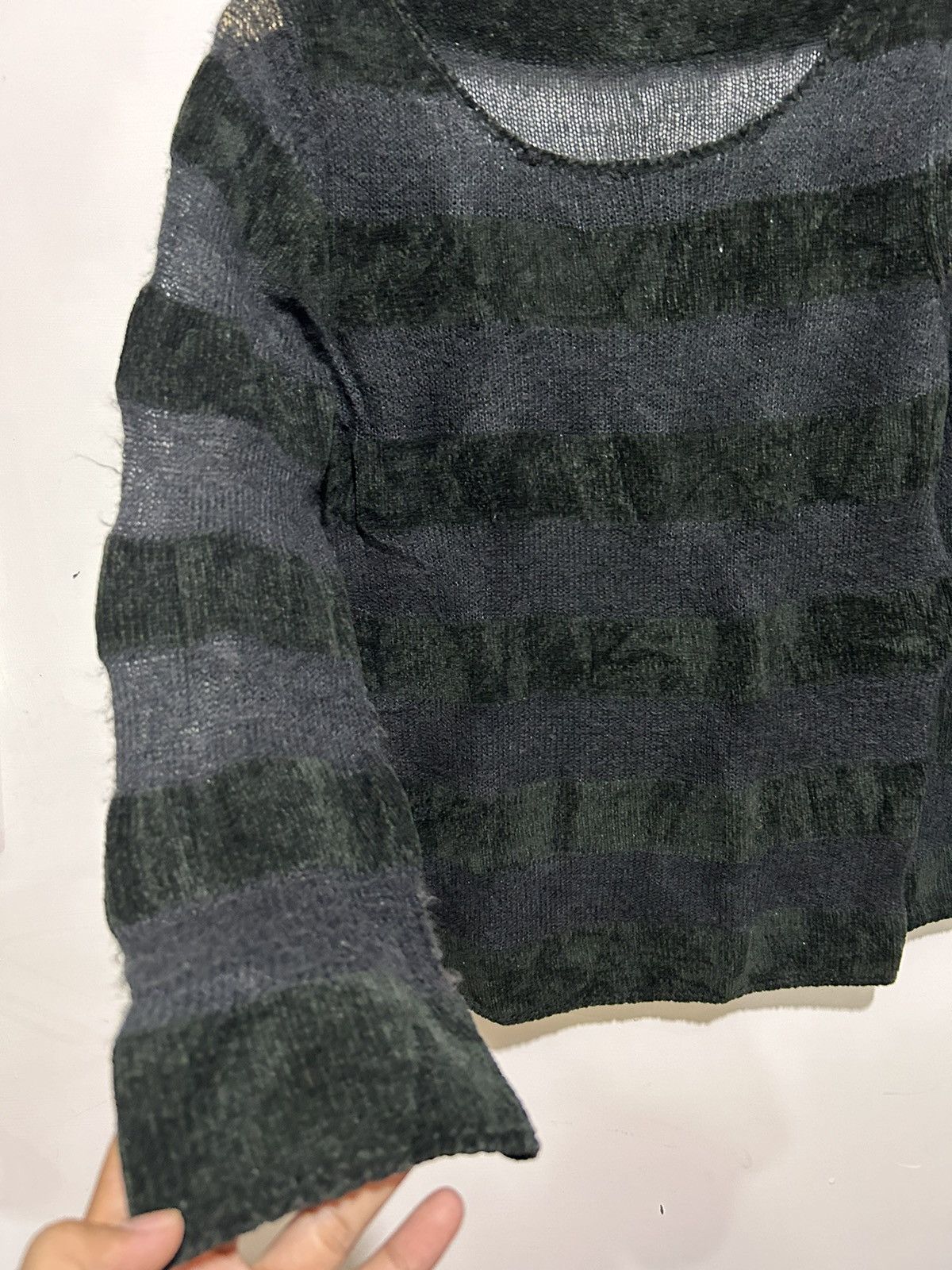 💸BINDINGOFFER💸Foravi fuzzy mohair knit kurt cobain style