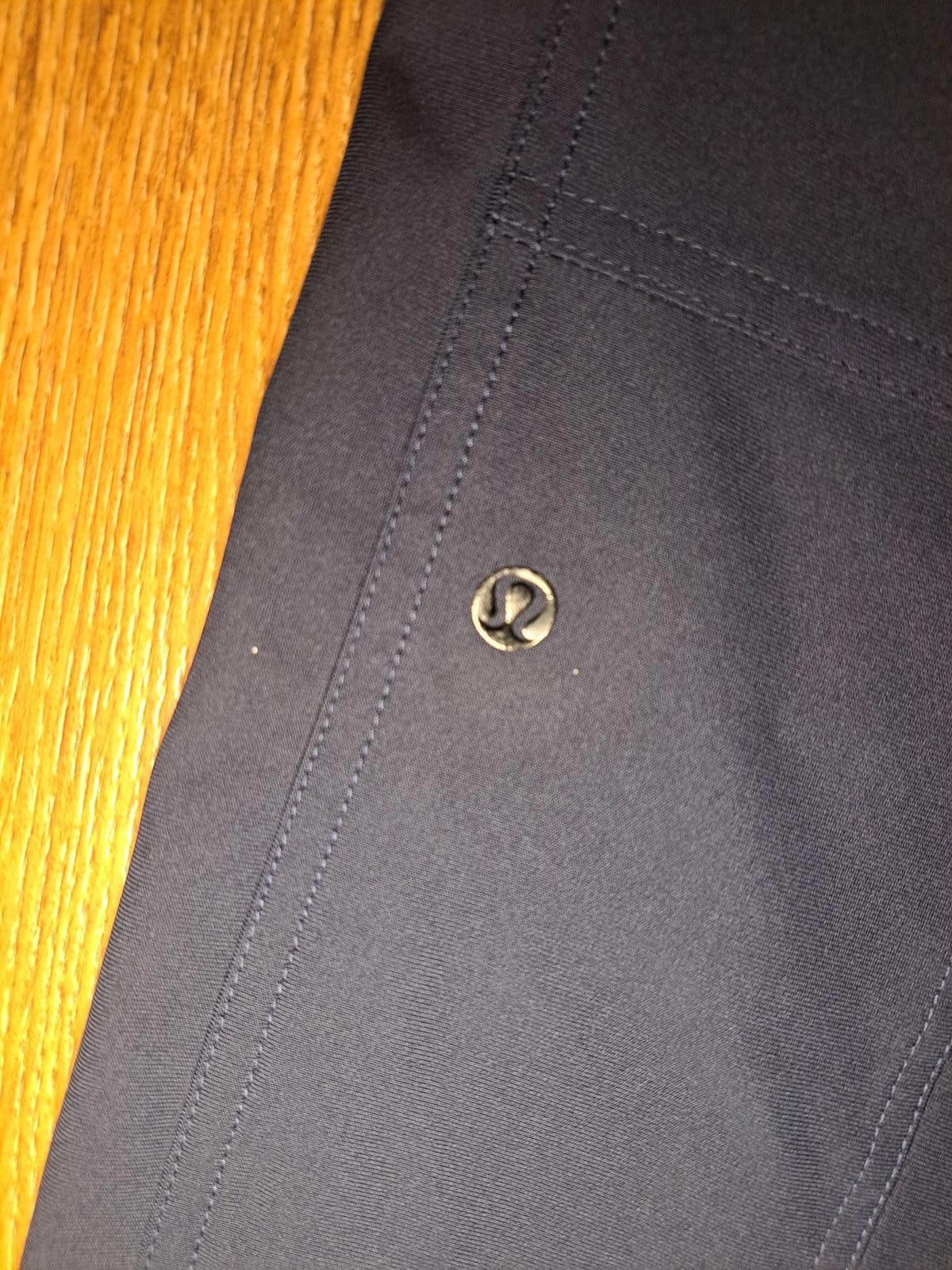 Lululemon Lululemon Athletic Pants Womens Small 28x32 Blue Activewear Size 28" / US 6 / IT 42 - 2 Thumbnail