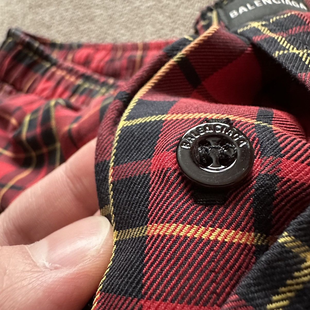 Balenciaga Balenciaga Checkered Pajama Pants Size US 33 - 4 Thumbnail
