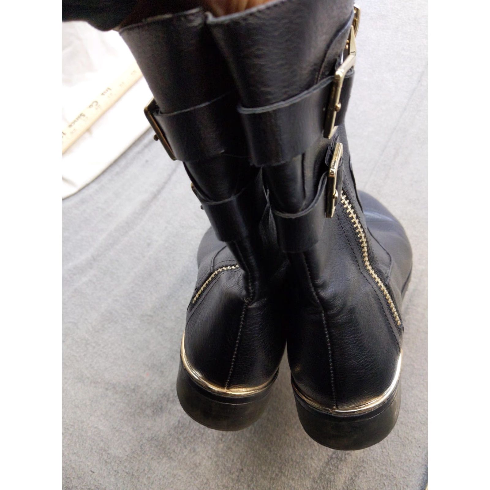 Calvin Klein Calvin Klein Boots Womens Size 7 Black Leather Ankle Zip Buckle Biker Booties Size US 7 / IT 37 - 5 Thumbnail