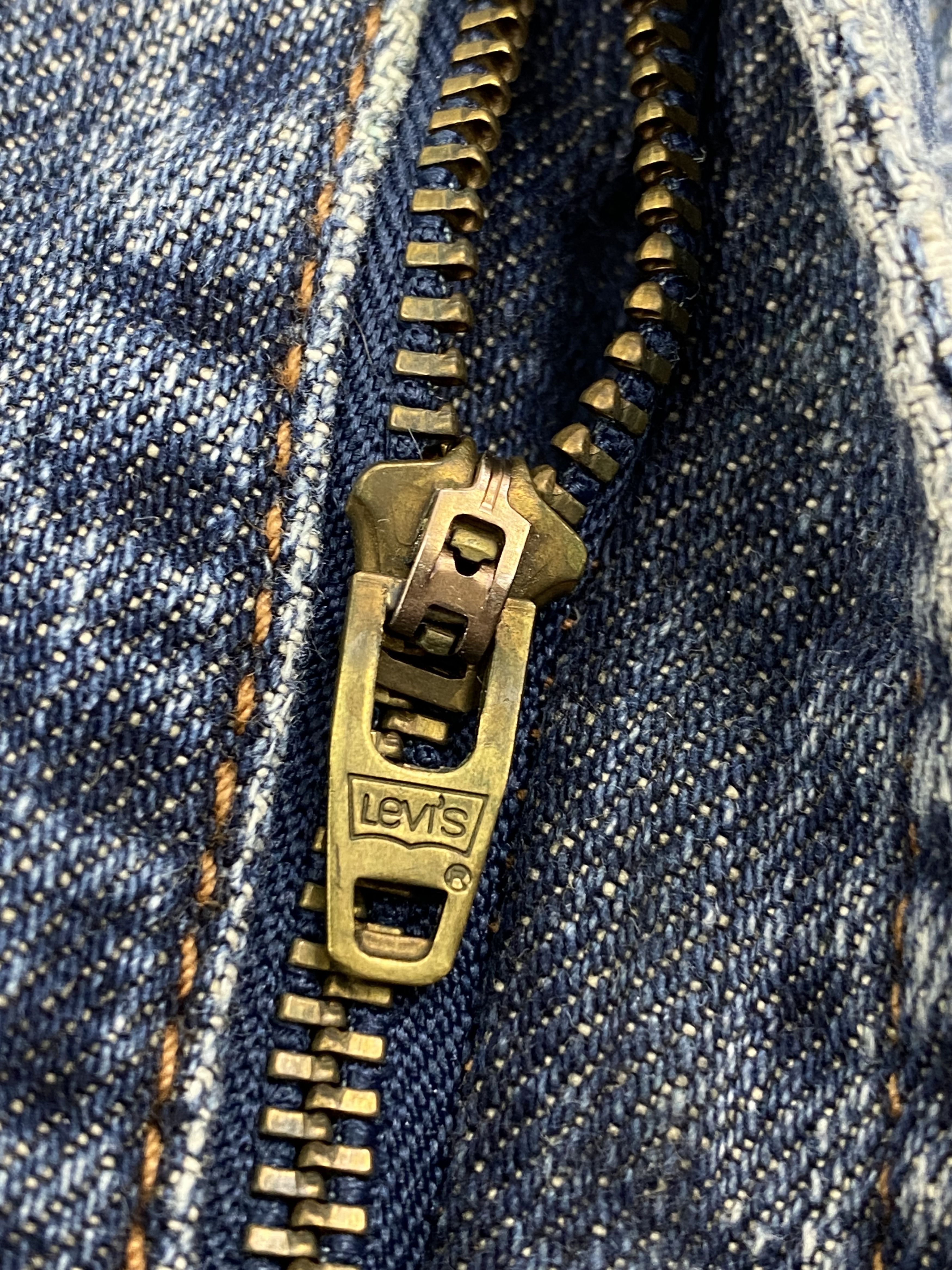 Levi's Loose Straight Vintage Levis 569 Jeans DP2614 Size US 35 - 12 Thumbnail