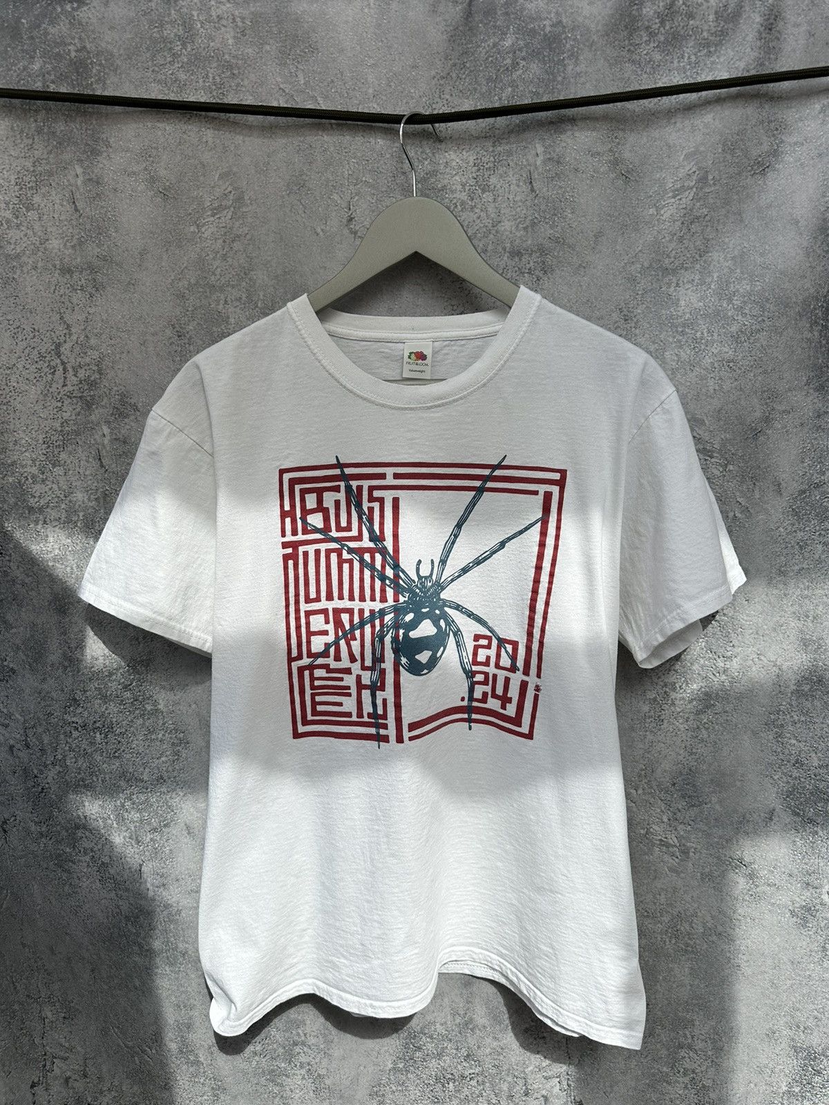 Fruit Of The Loom Sardegna Spider Y2k T-Shirt Big Logo White Tee FoTL Size US L / EU 52-54 / 3 - 2 Thumbnail