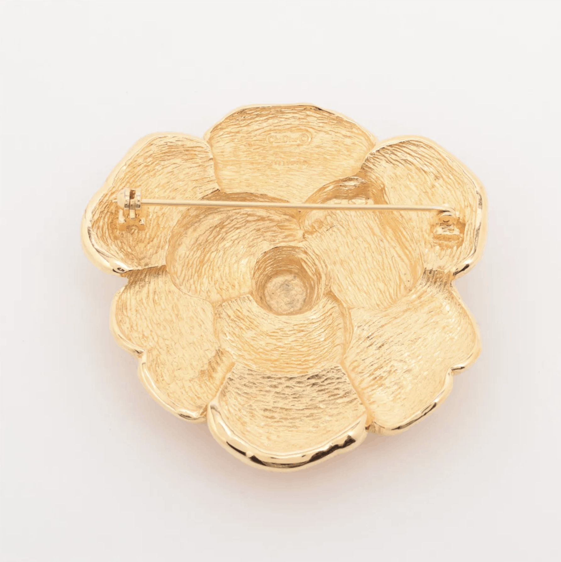 Dior Vintage Dior Gold Rhinestone "Camellia Flower" Brooch Gold Size ONE SIZE - 3 Thumbnail