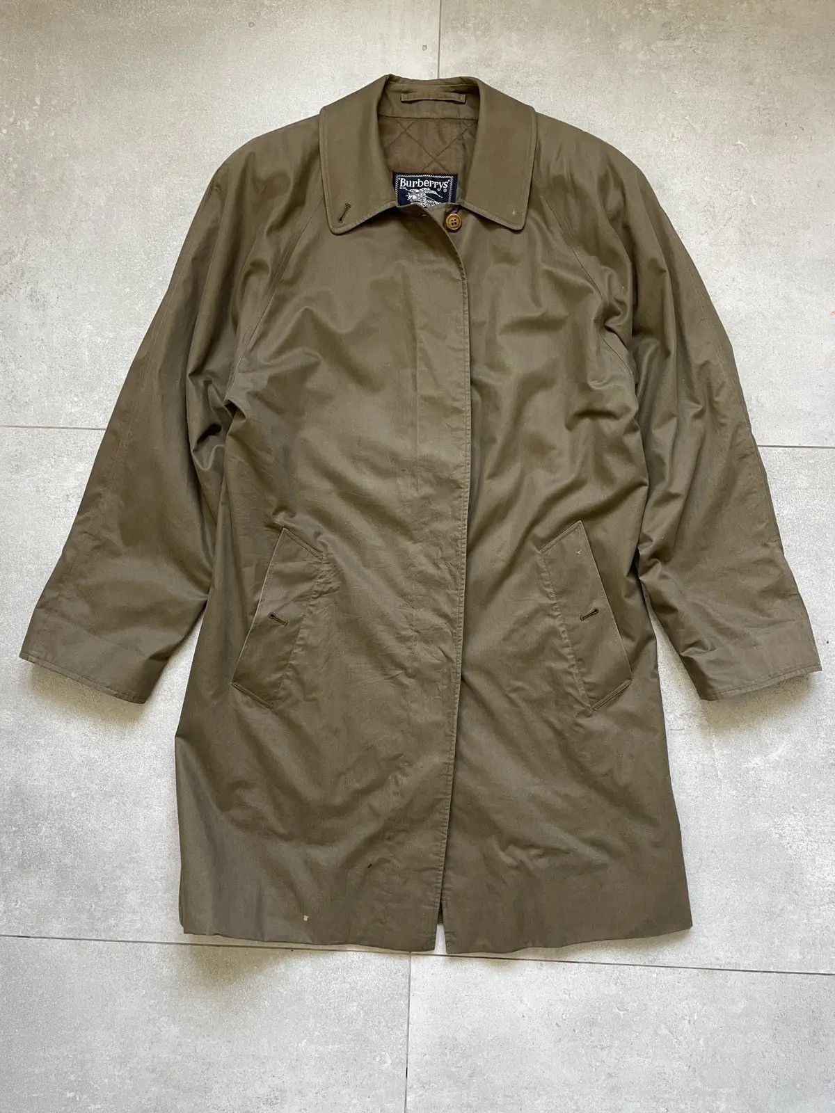 Burberry VINTAGE BURBERRYS KHAKI OLIVE ENGLISH COAT Size US S / EU 44-46 / 1 - 2 Thumbnail